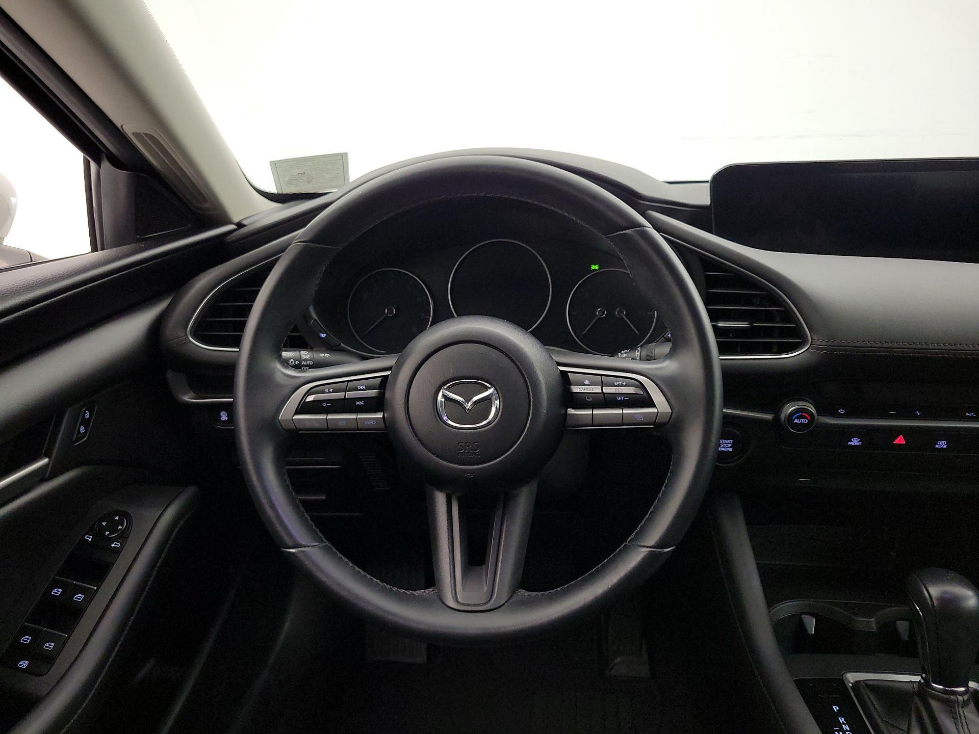 Thumbnail: 2021 Mazda Mazda3 - 10