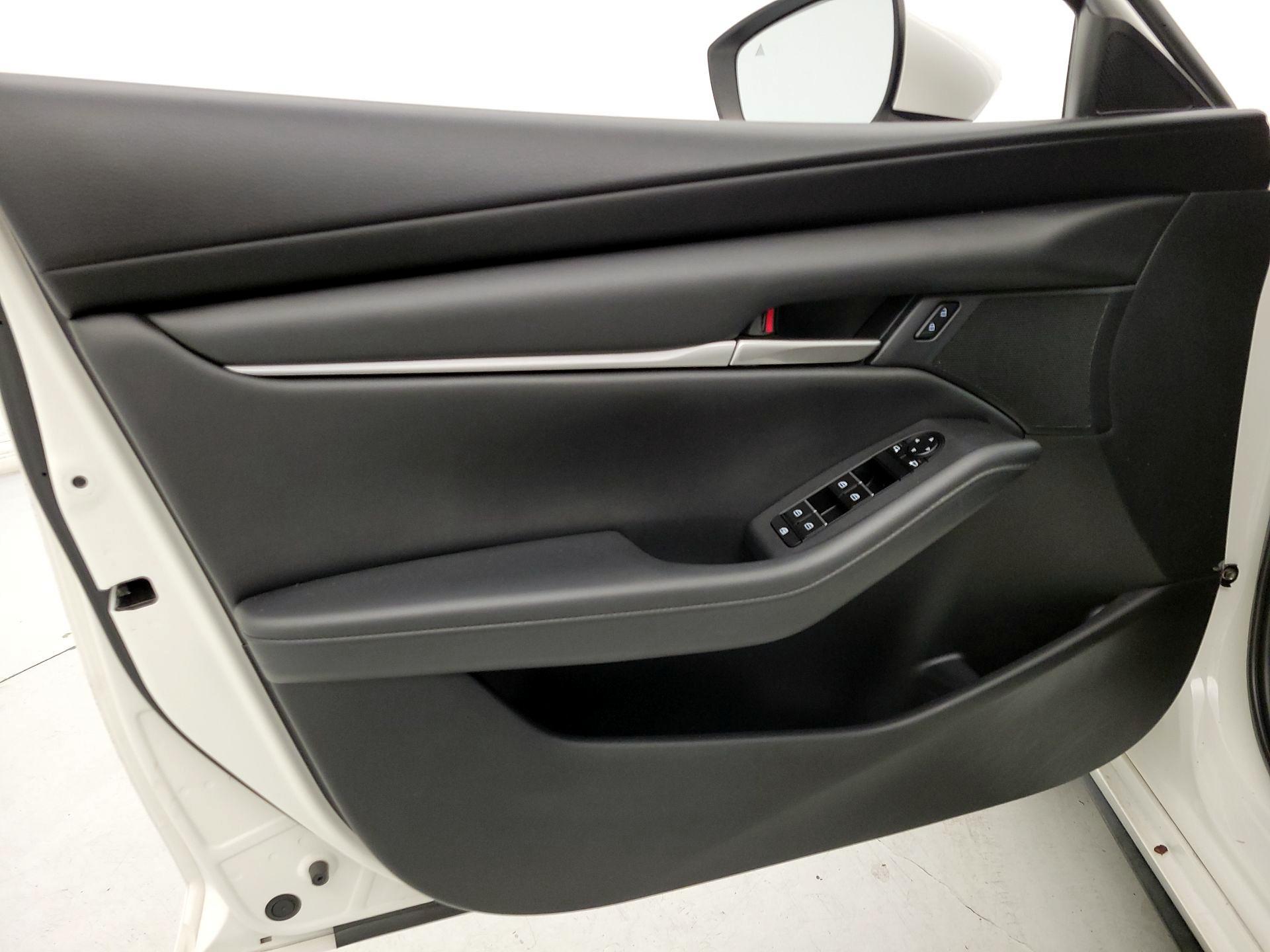 Thumbnail: 2021 Mazda Mazda3 - 12