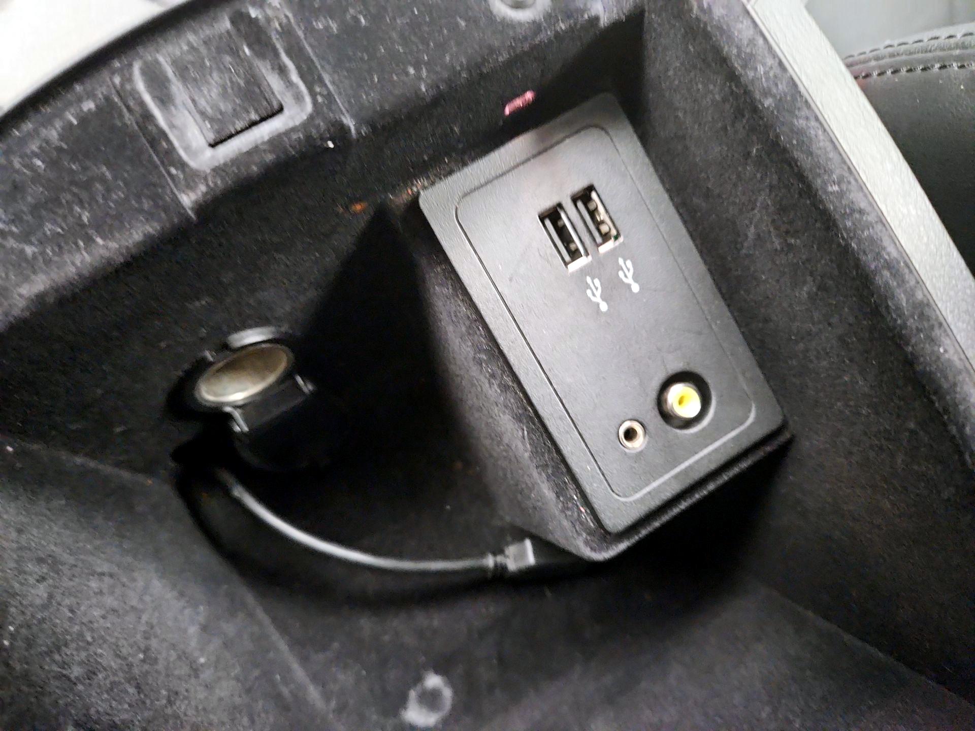 Thumbnail: 2018 INFINITI Q50 - 18