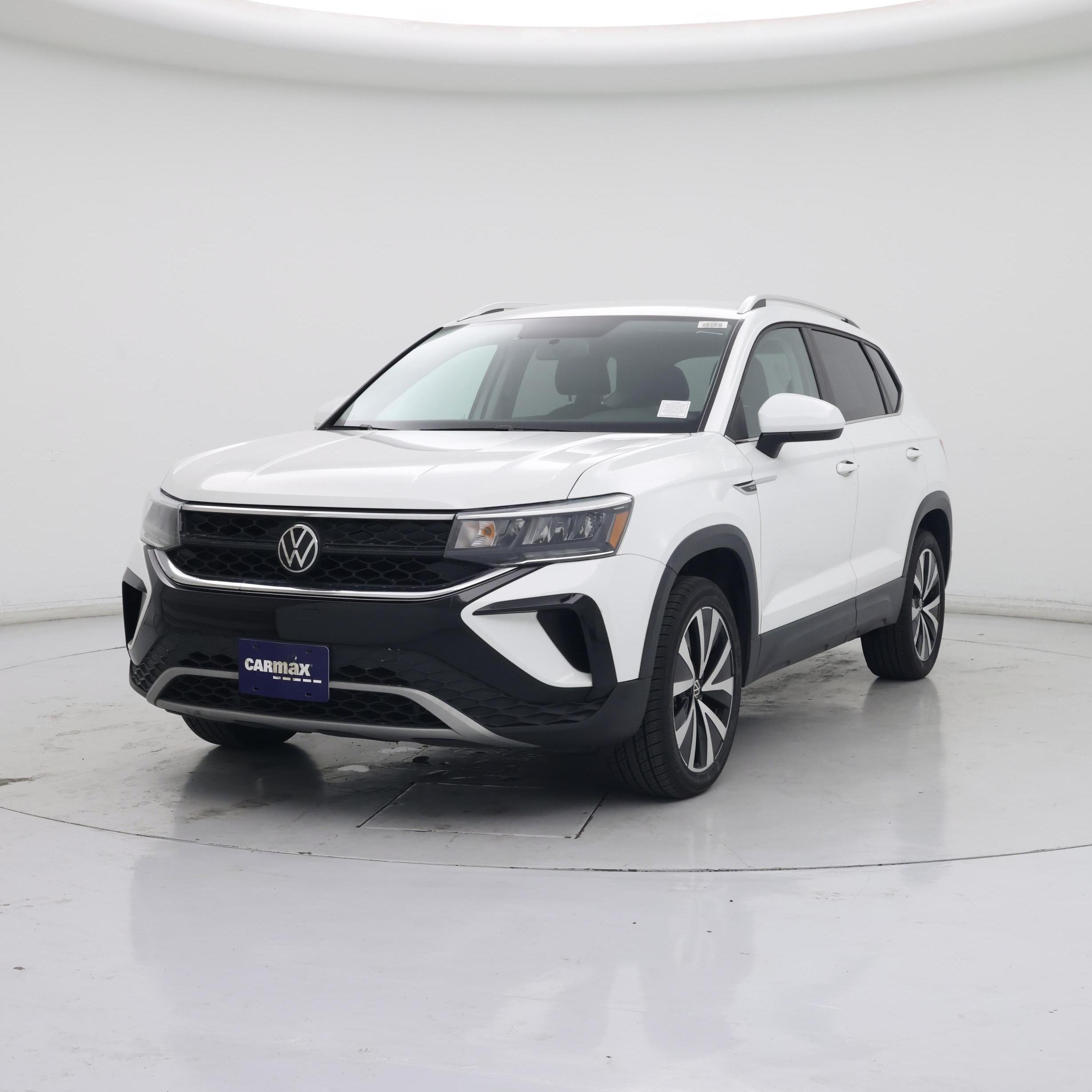 Thumbnail: 2022 Volkswagen Taos - 4