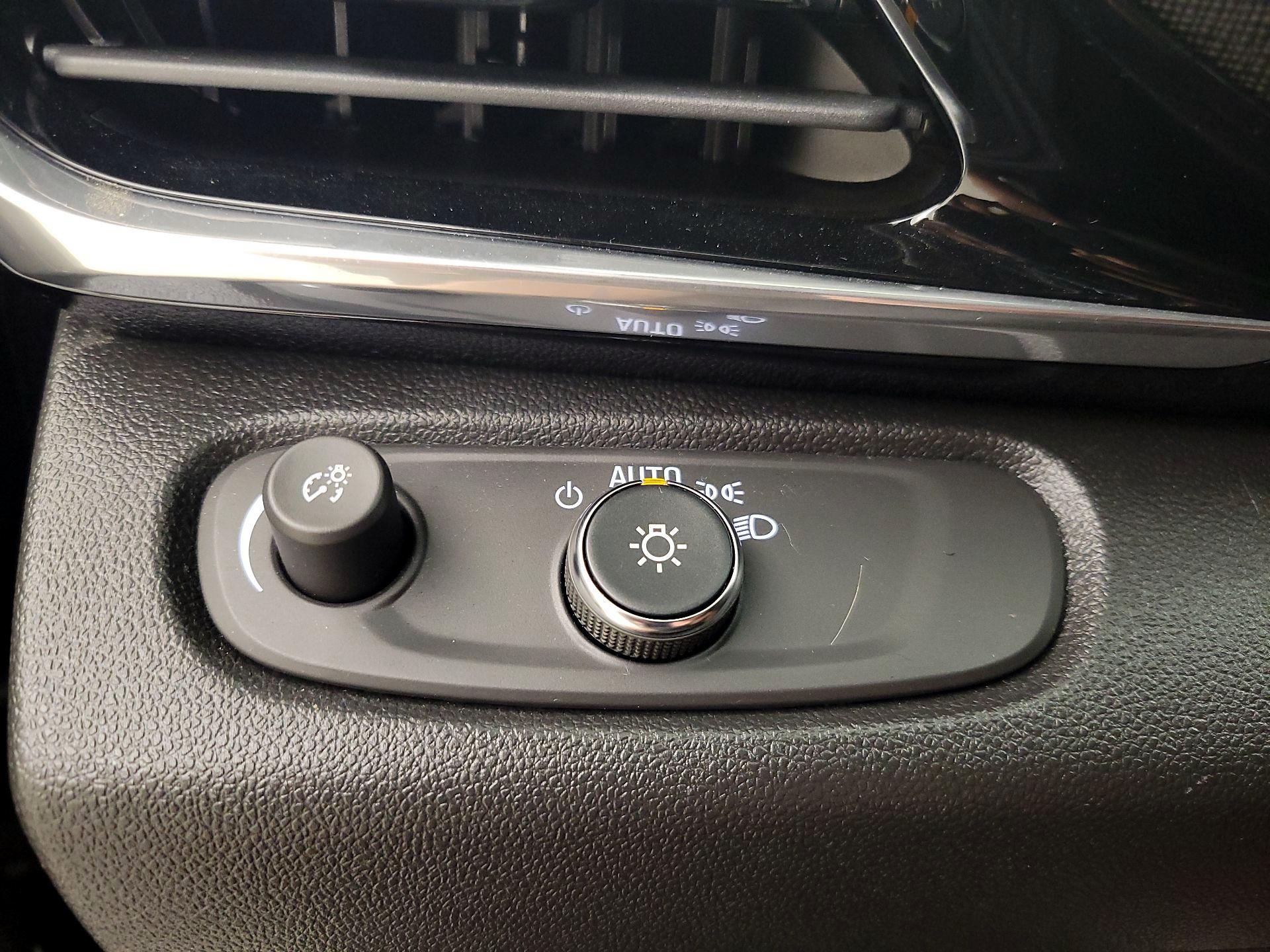 Thumbnail: 2024 Buick Envista - 13