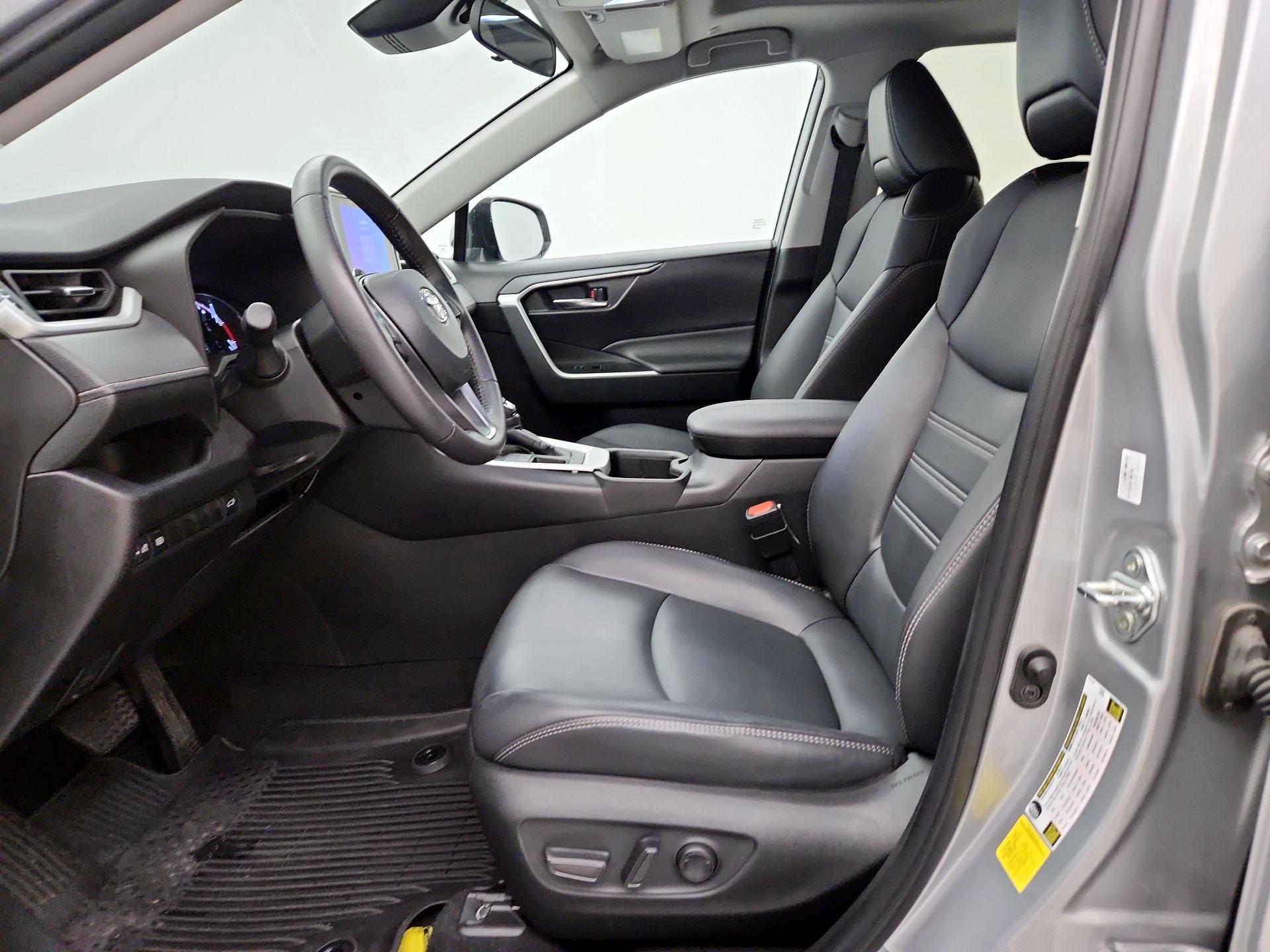 Thumbnail: 2024 Toyota RAV4 - 11