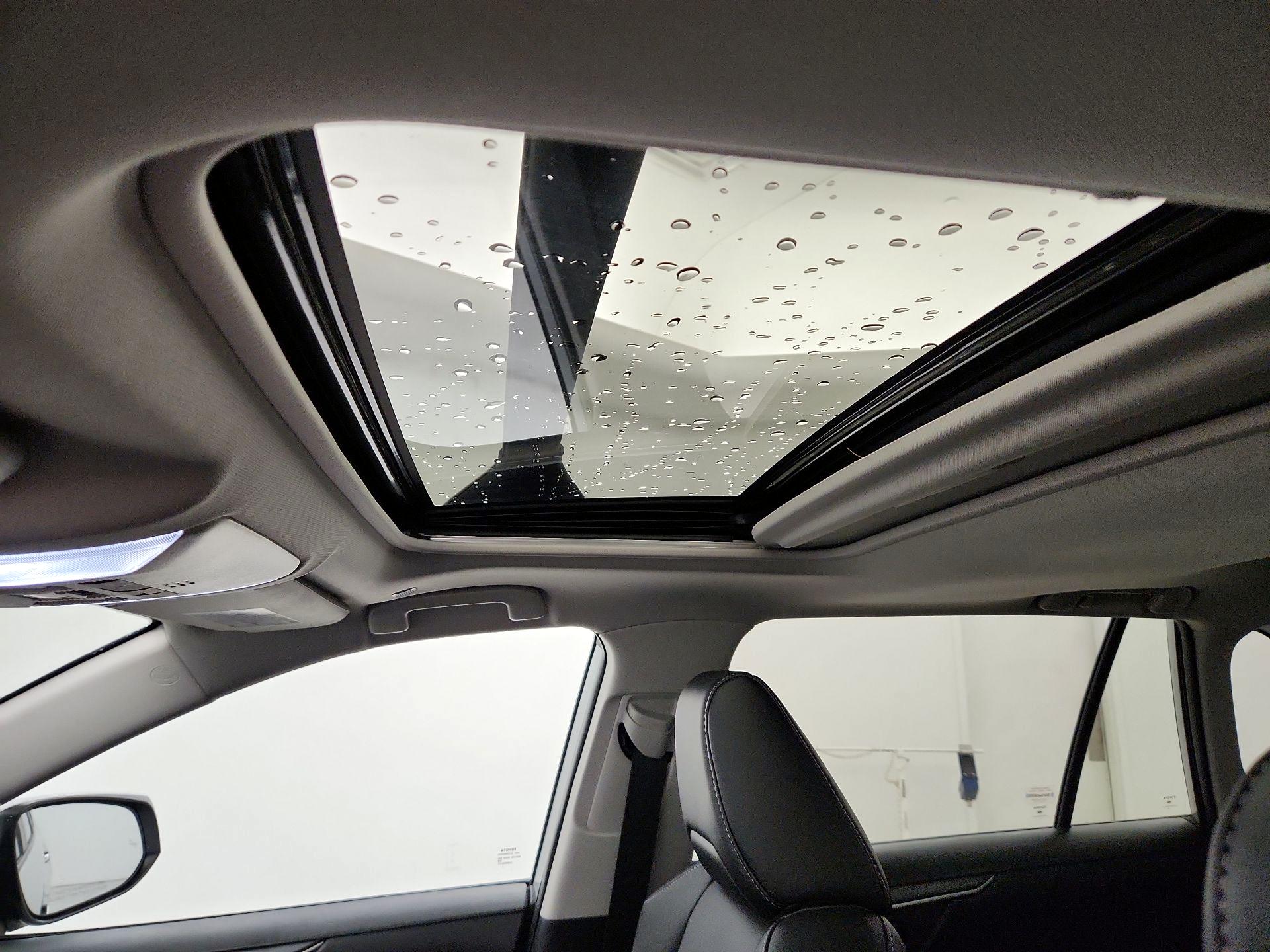 Thumbnail: 2024 Toyota RAV4 - 19