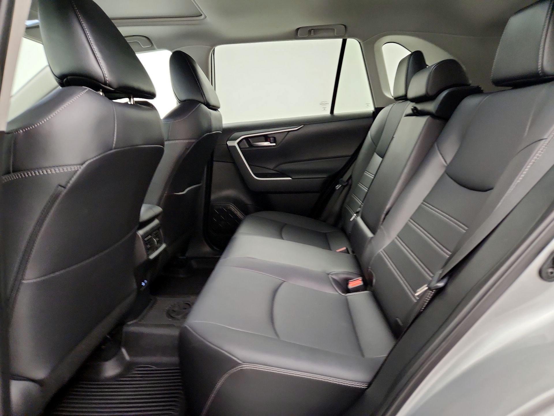 Thumbnail: 2024 Toyota RAV4 - 20