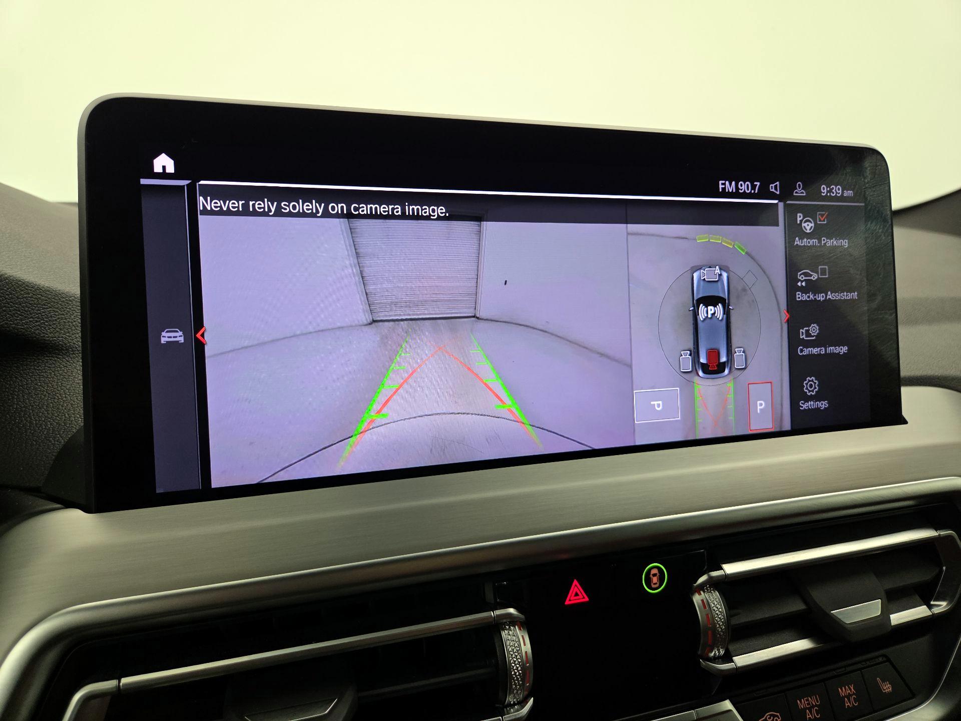 Thumbnail: 2023 BMW X4 - 15