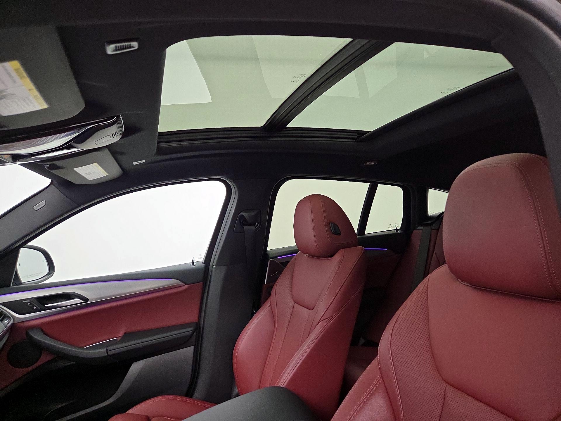 Thumbnail: 2023 BMW X4 - 20