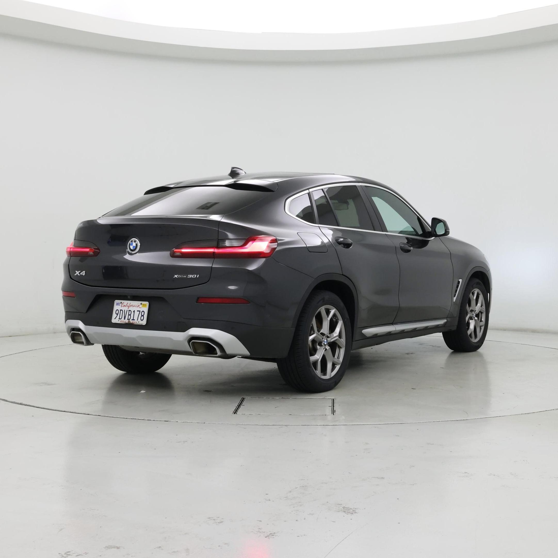 Thumbnail: 2023 BMW X4 - 8