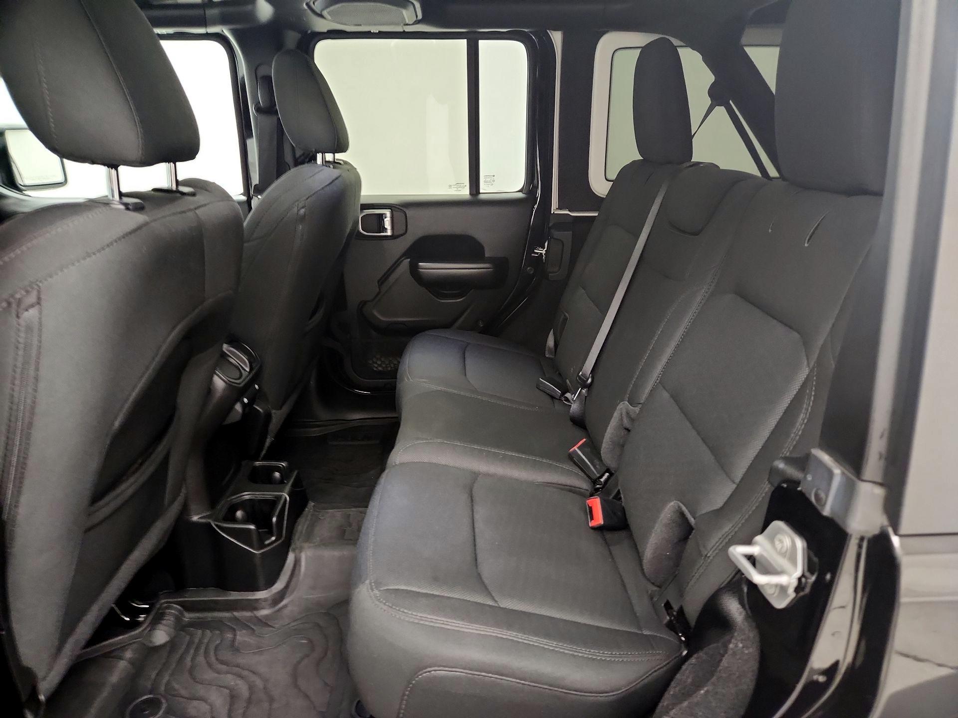 Thumbnail: 2020 Jeep Wrangler - 19
