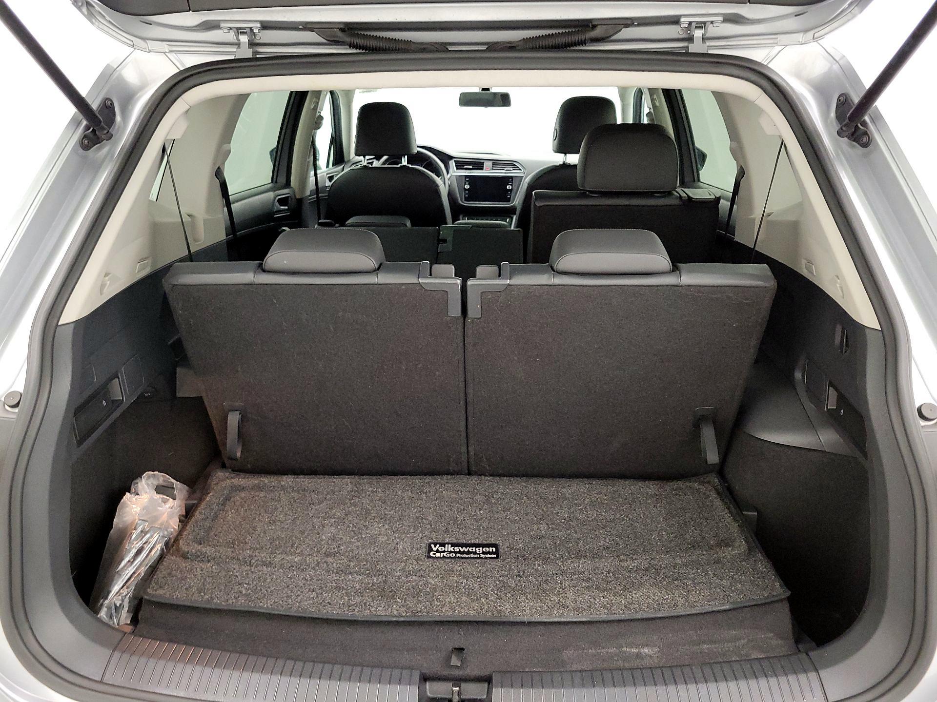 Thumbnail: 2020 Volkswagen Tiguan - 20