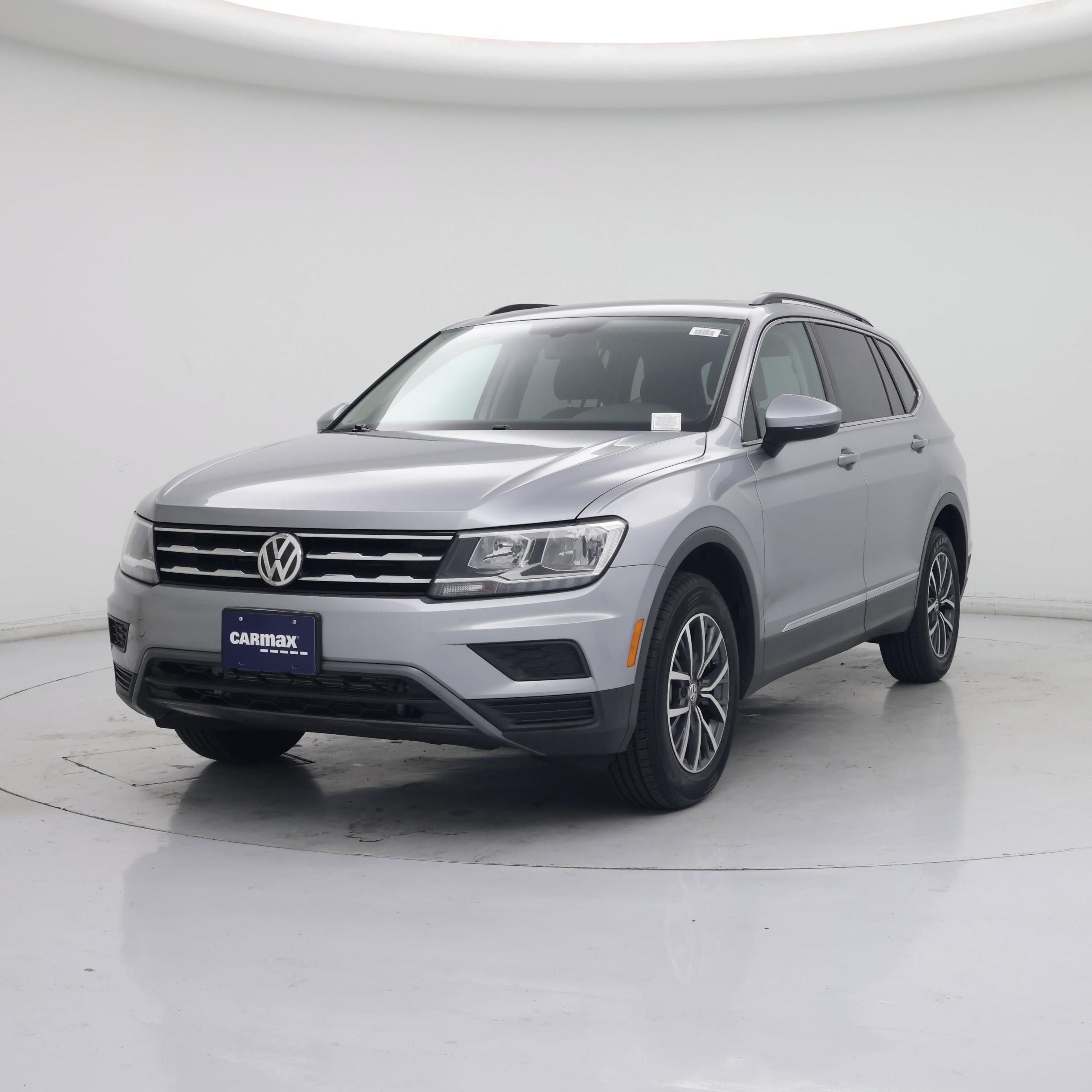 Thumbnail: 2020 Volkswagen Tiguan - 4