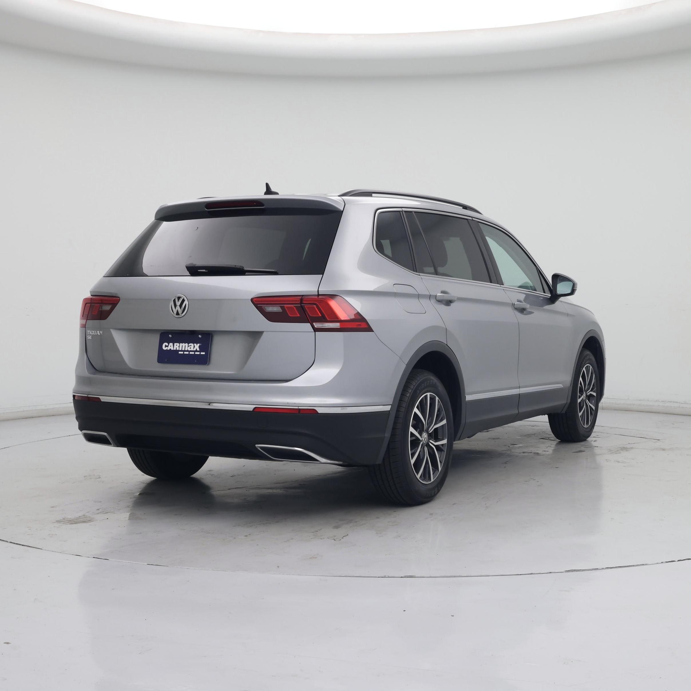 Thumbnail: 2020 Volkswagen Tiguan - 8