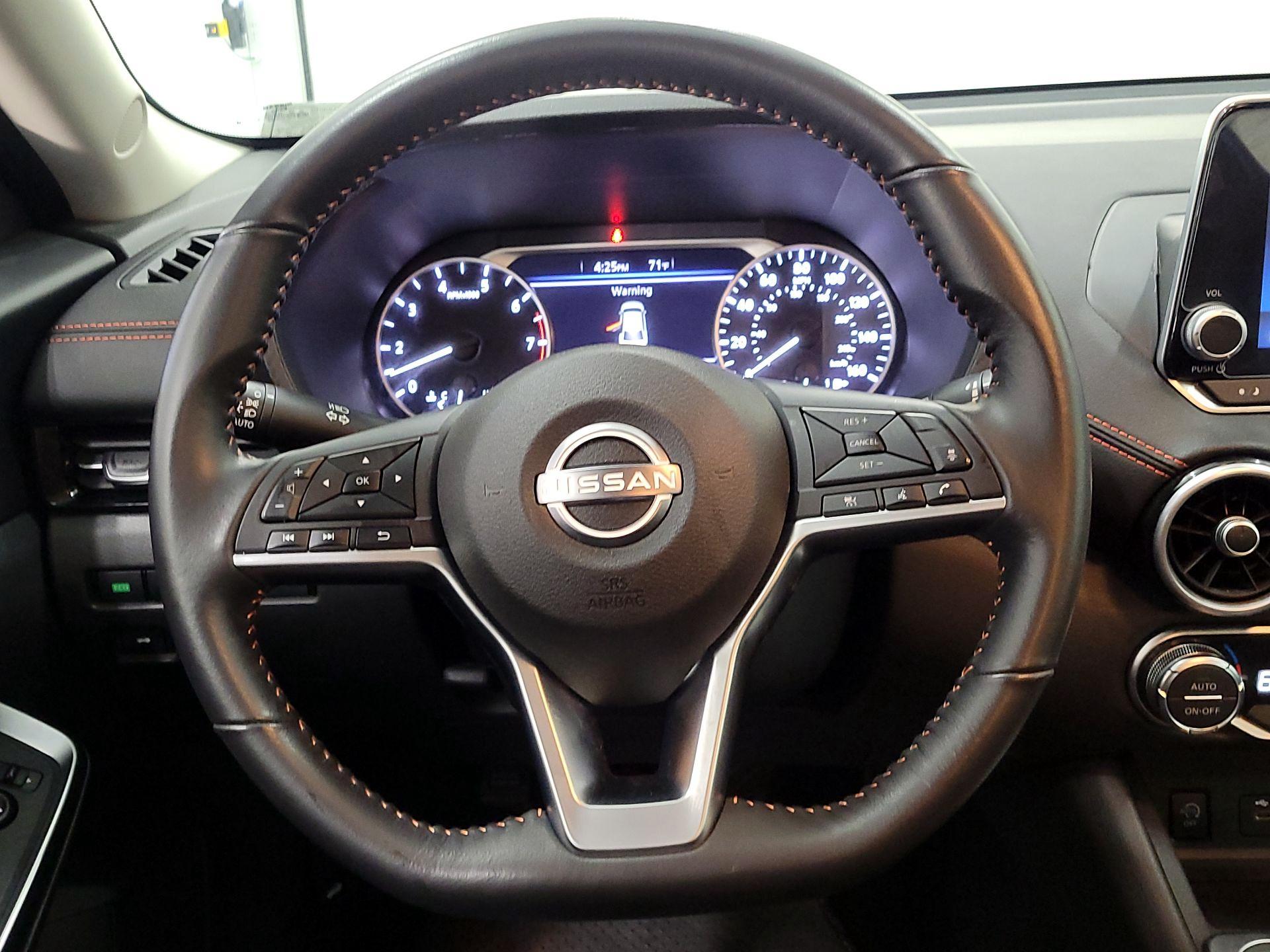 Thumbnail: 2024 Nissan Sentra - 10