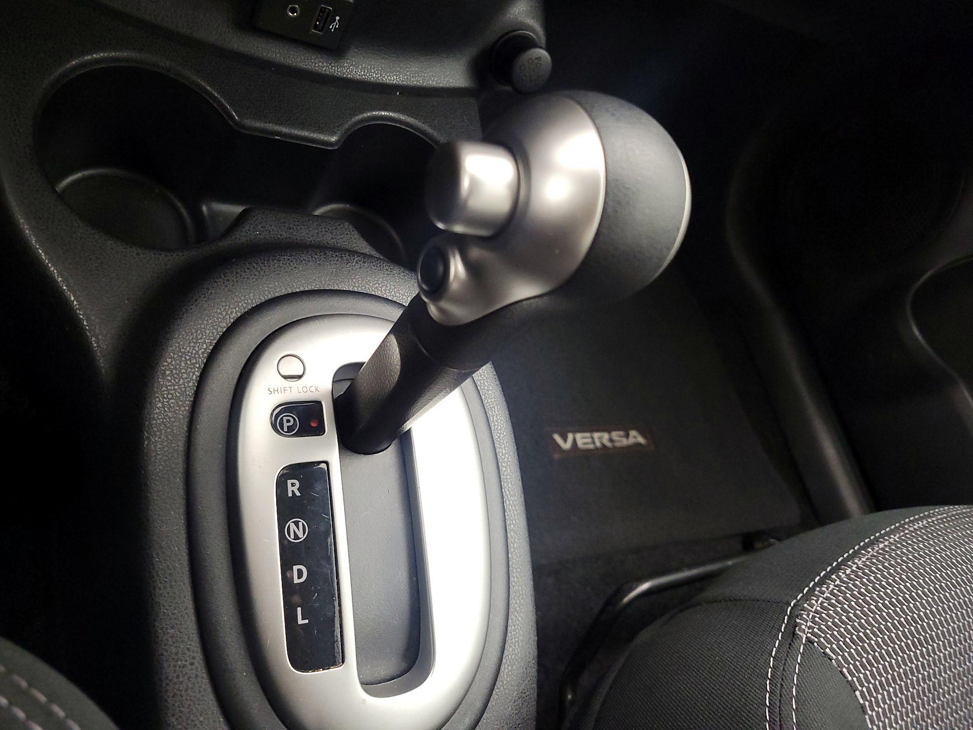 Thumbnail: 2019 Nissan Versa - 17