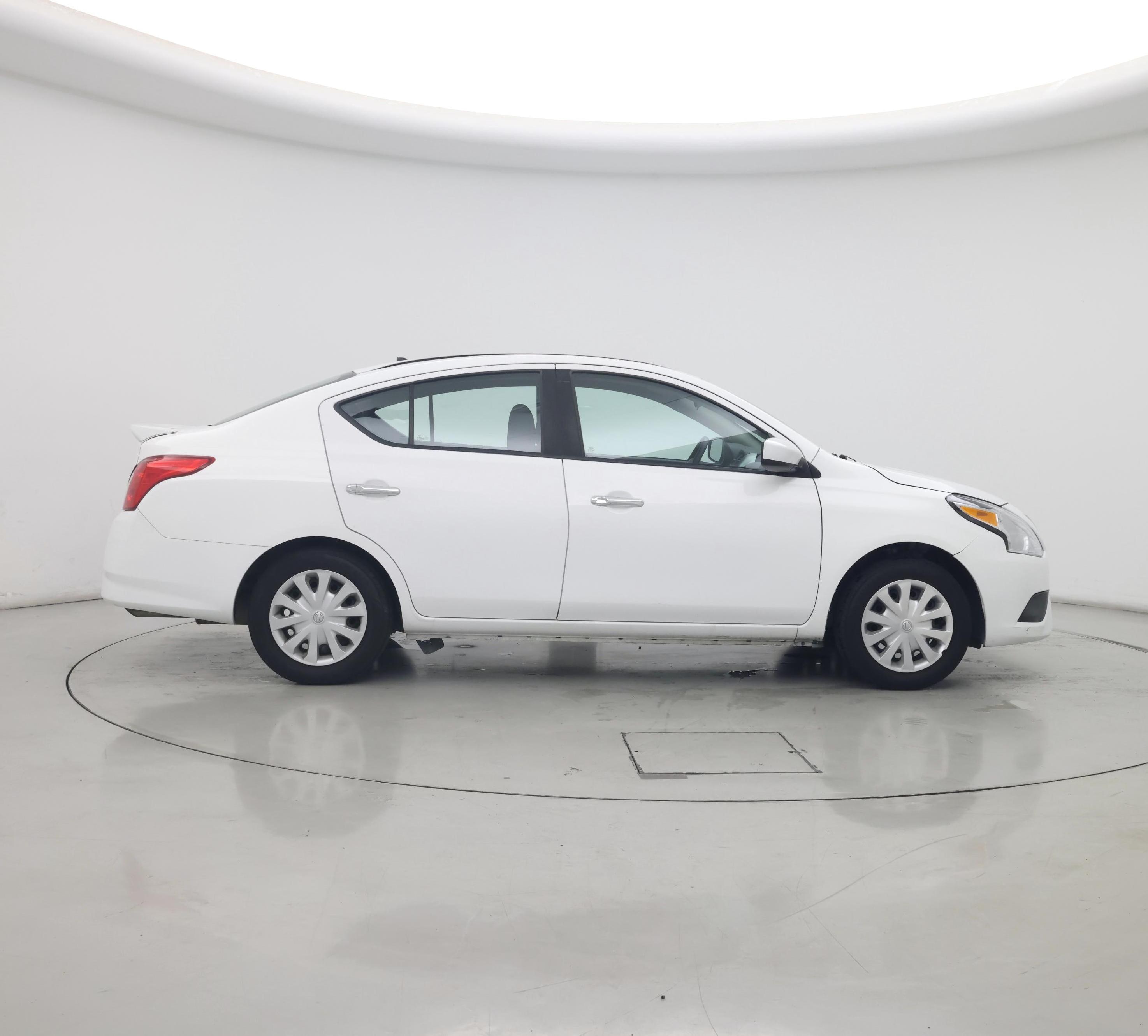 Thumbnail: 2019 Nissan Versa - 7