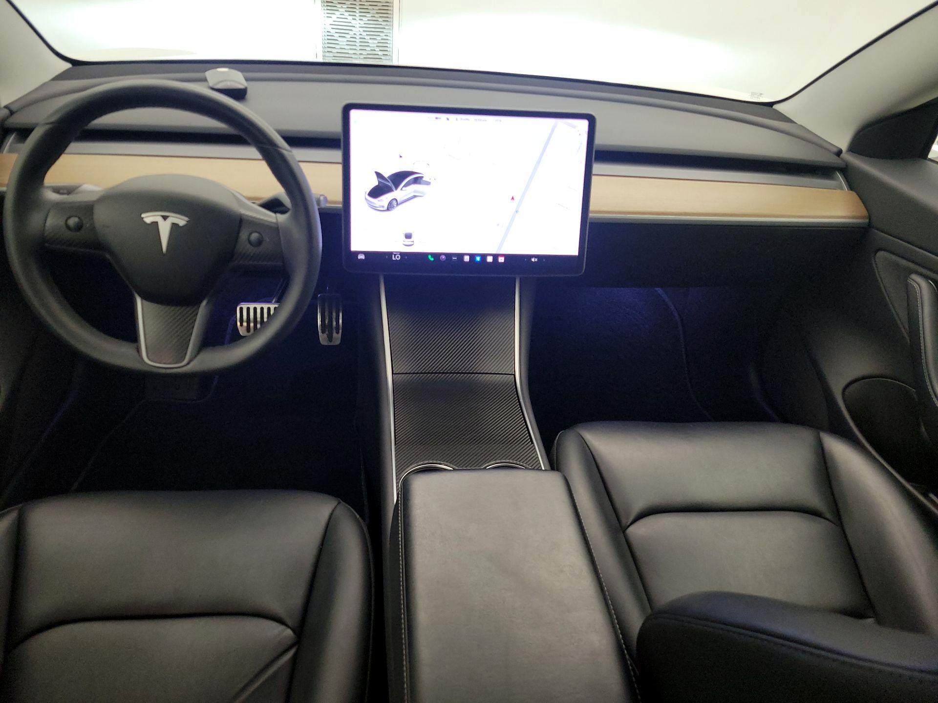 Thumbnail: 2019 Tesla Model 3 - 9