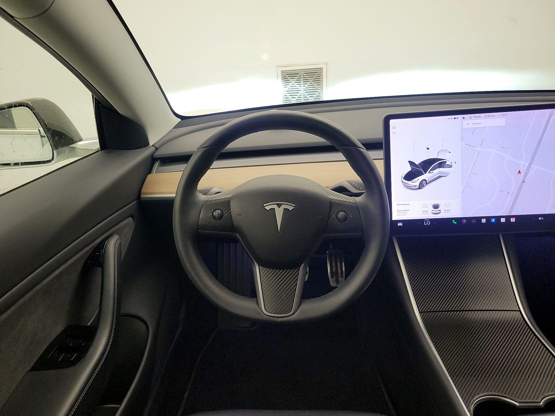 Thumbnail: 2019 Tesla Model 3 - 10
