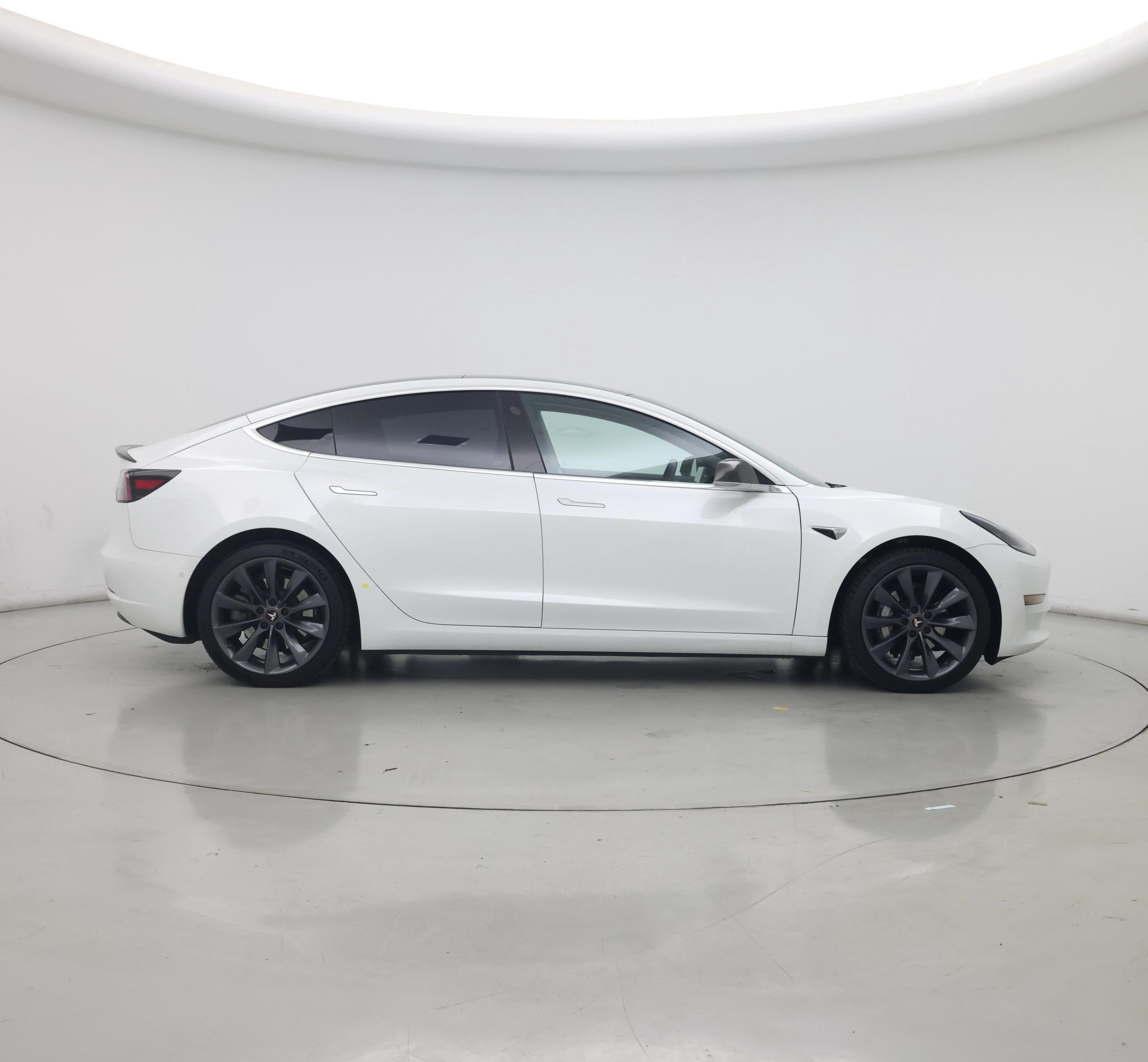 Thumbnail: 2019 Tesla Model 3 - 7