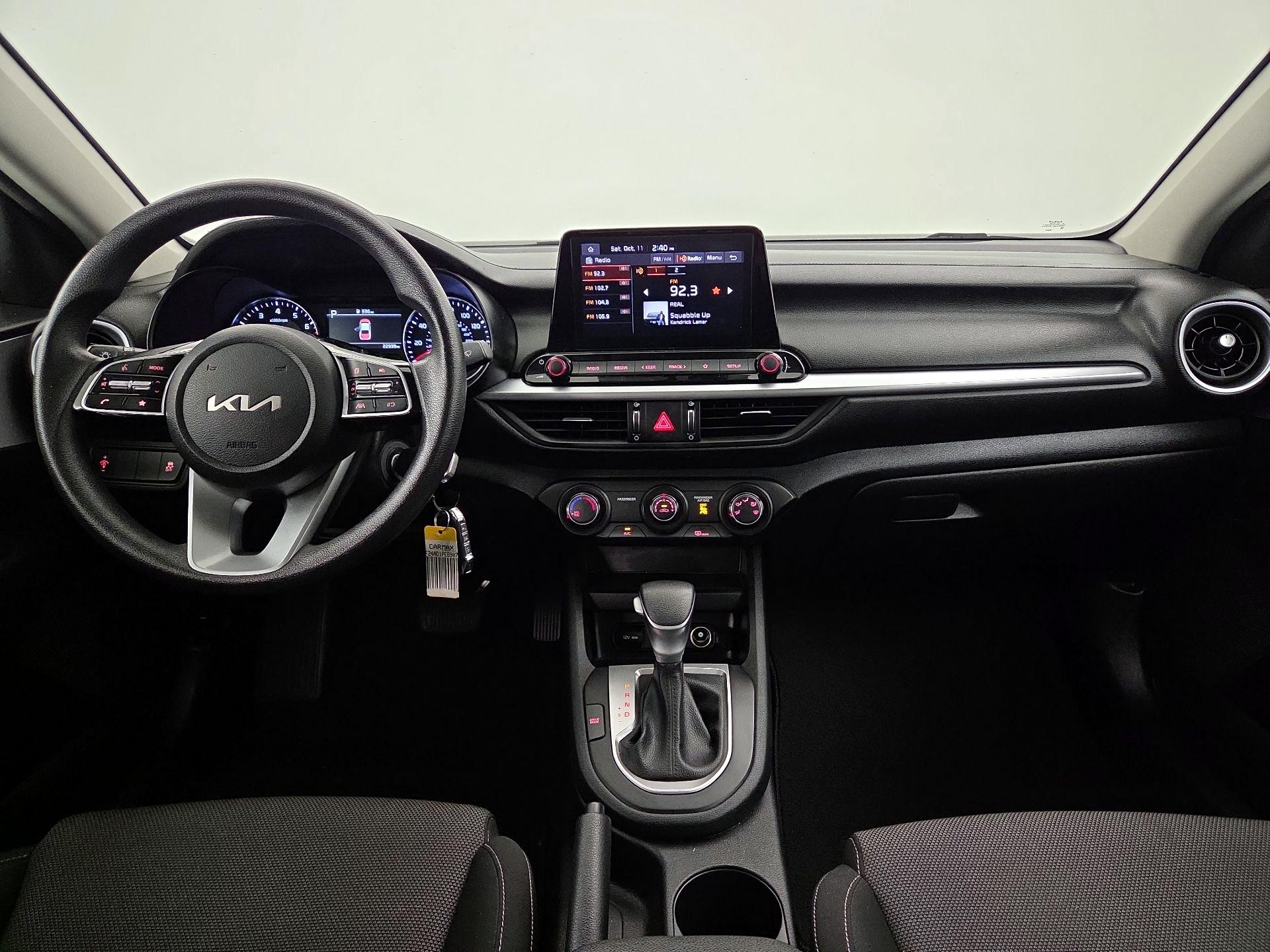 Thumbnail: 2023 Kia Forte - 9