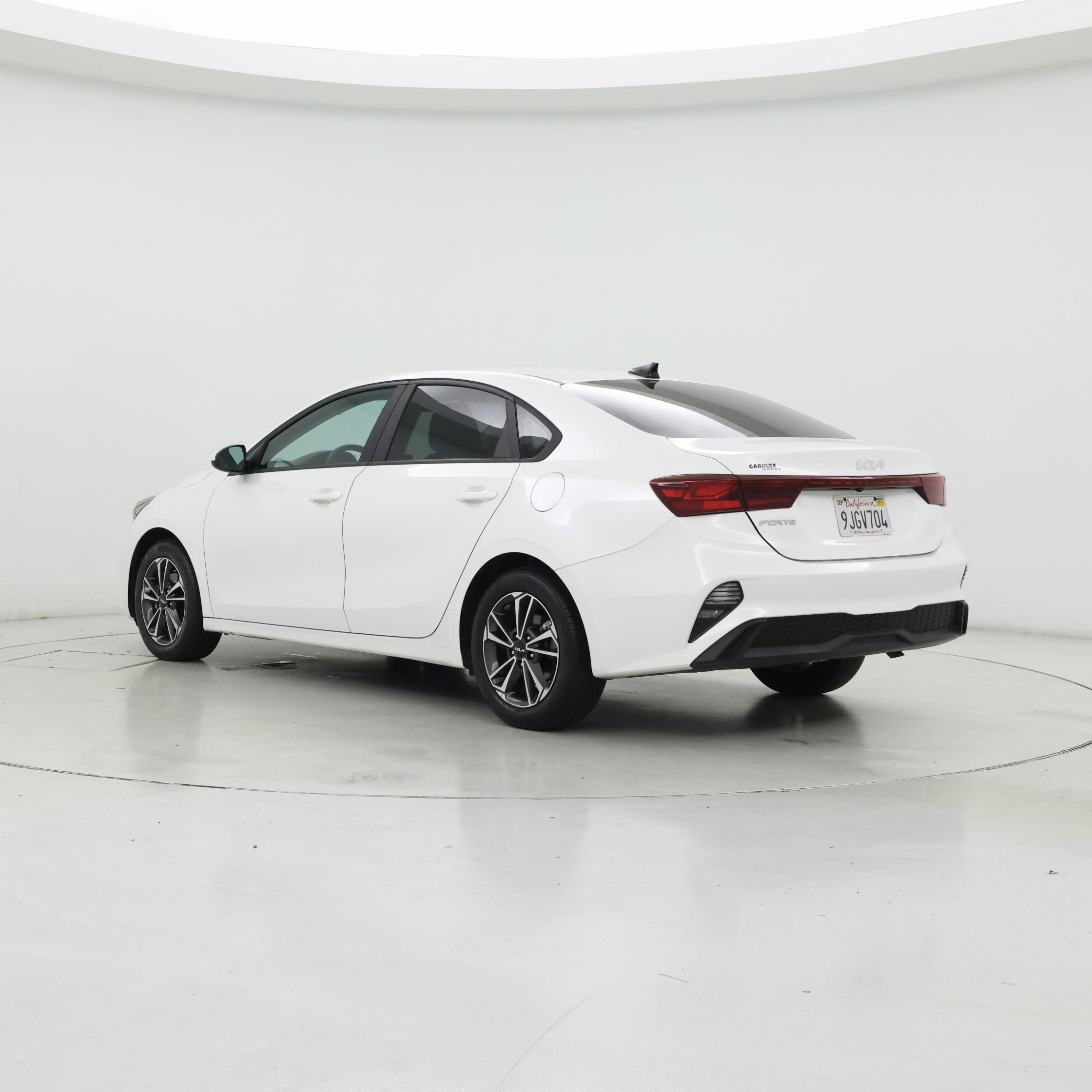 Thumbnail: 2023 Kia Forte - 2