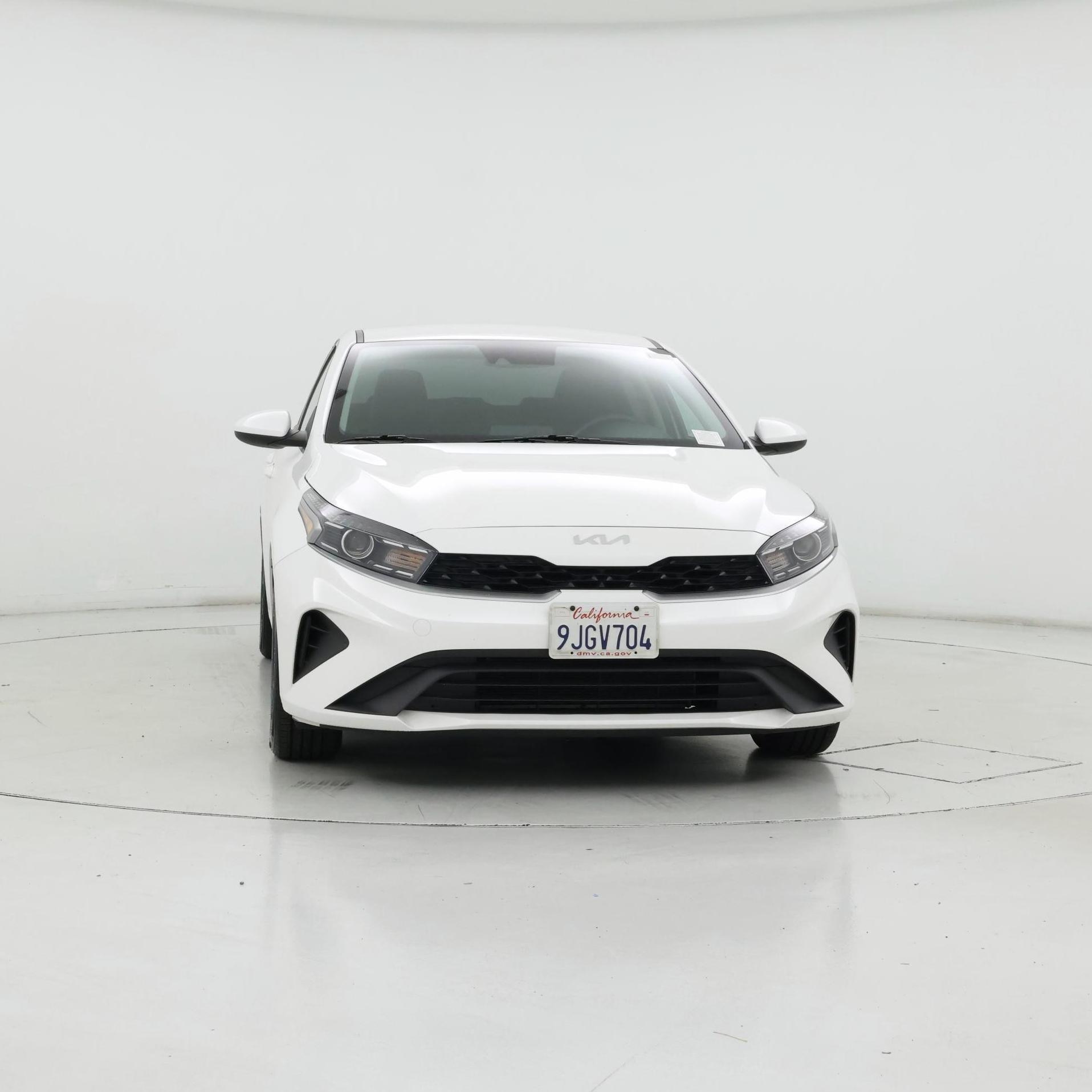 Thumbnail: 2023 Kia Forte - 5
