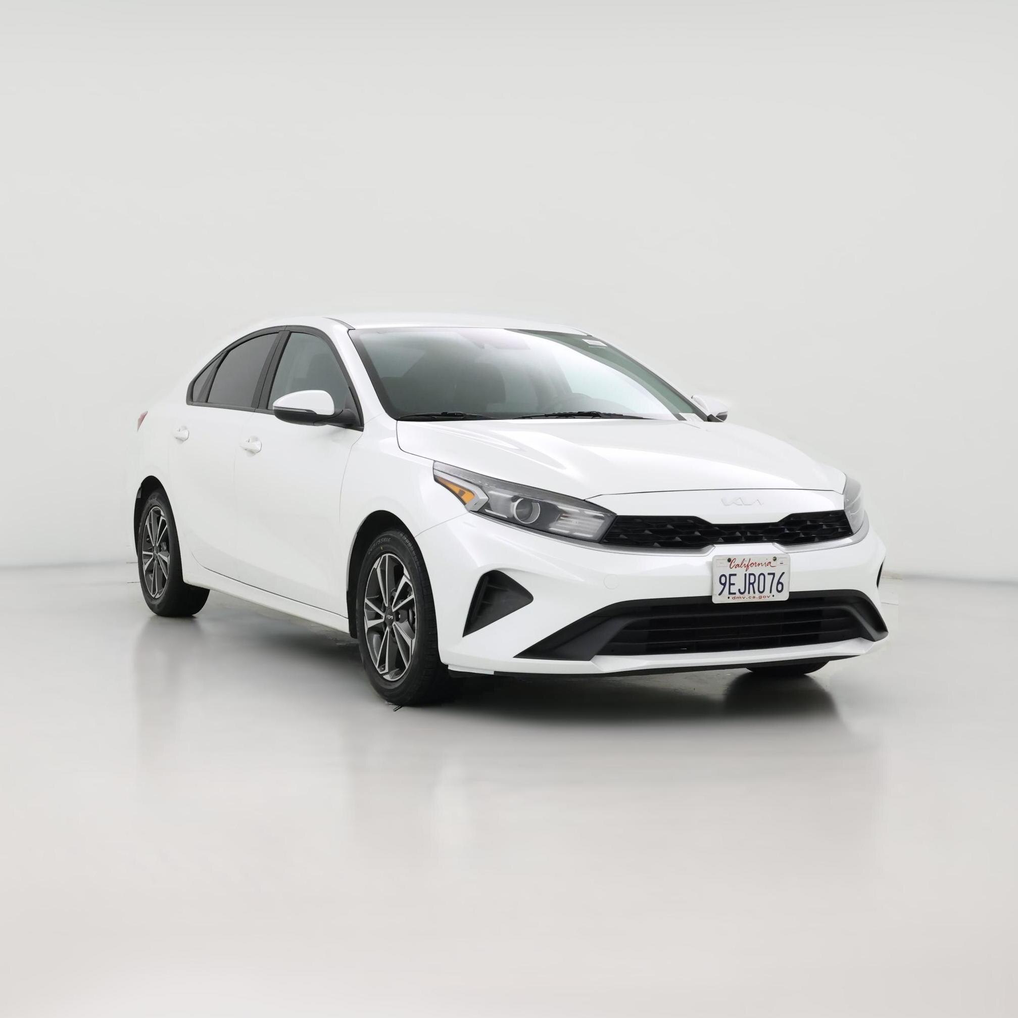 Thumbnail: 2023 Kia Forte - 1