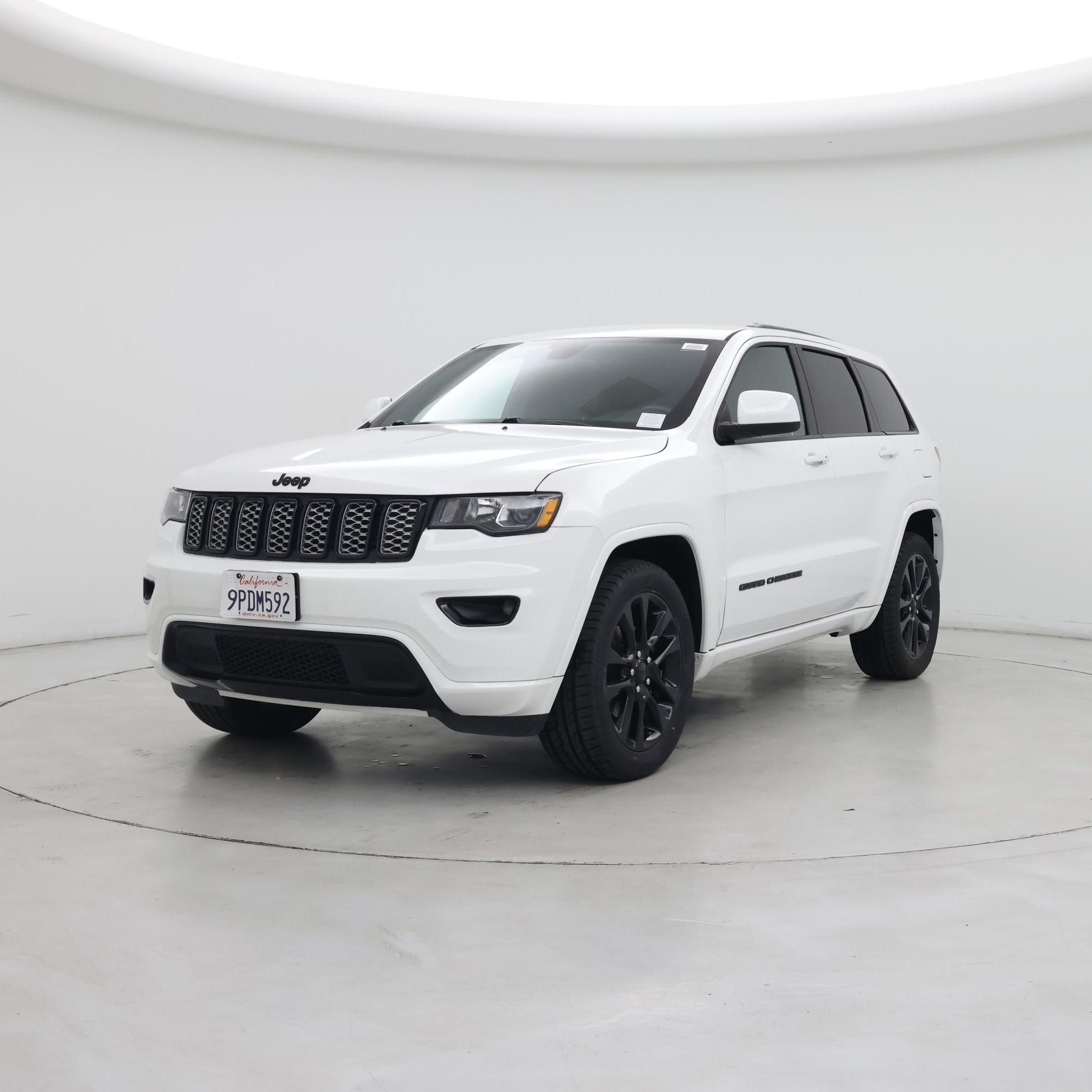 Thumbnail: 2018 Jeep Grand Cherokee - 4