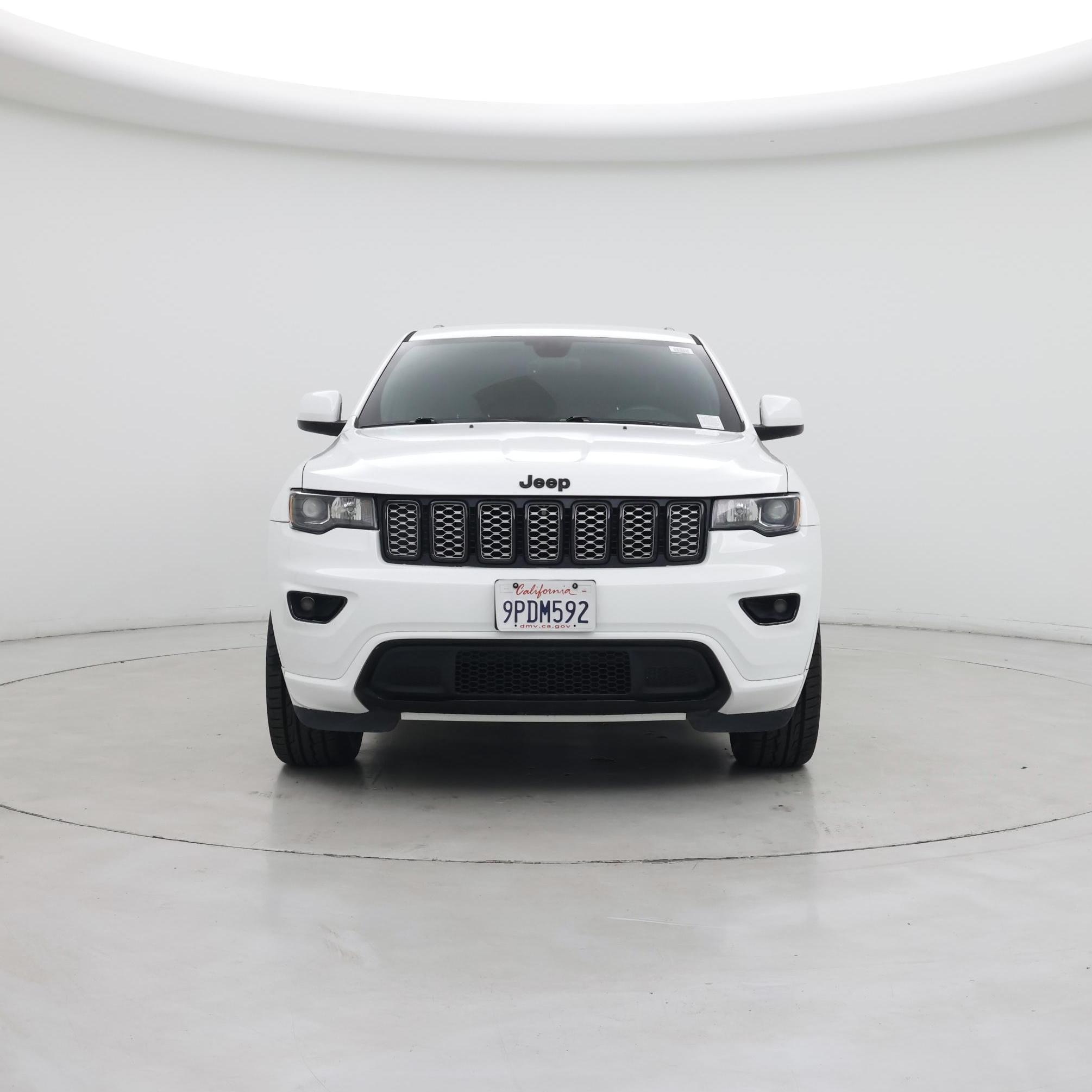 Thumbnail: 2018 Jeep Grand Cherokee - 5