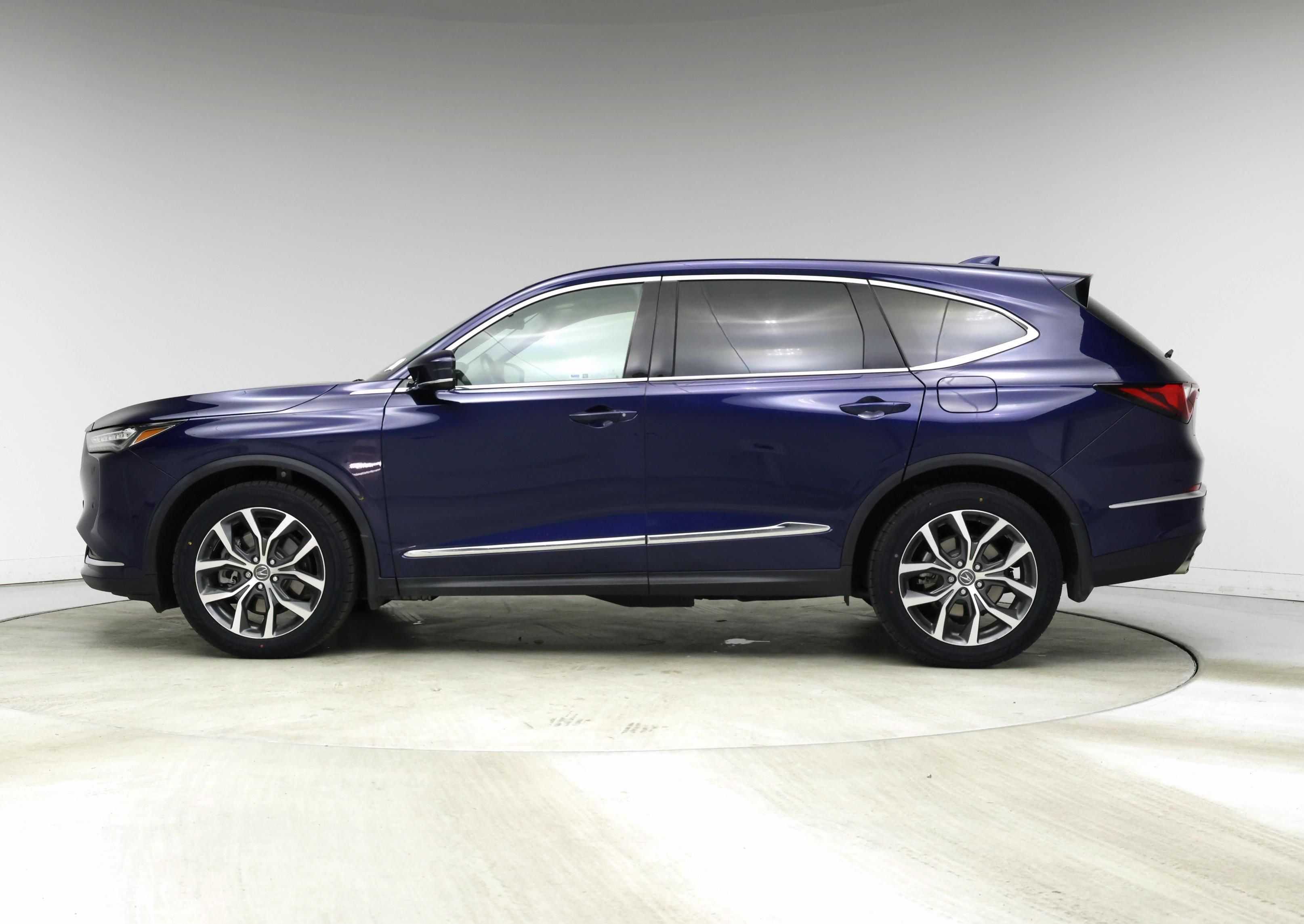 Thumbnail: 2023 Acura MDX - 3