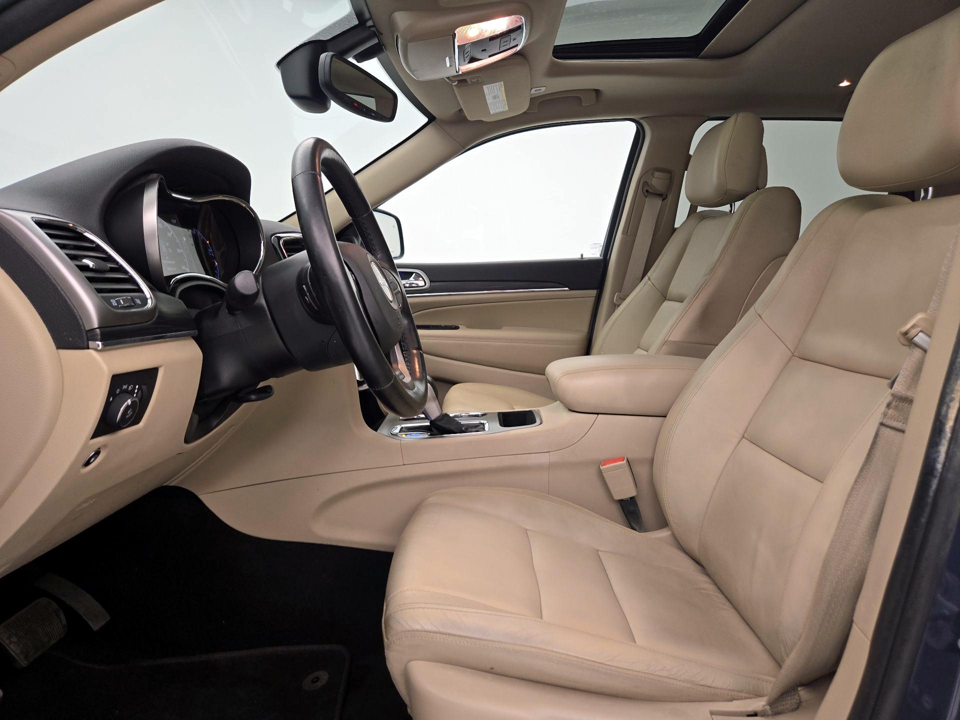 Thumbnail: 2021 Jeep Grand Cherokee - 11