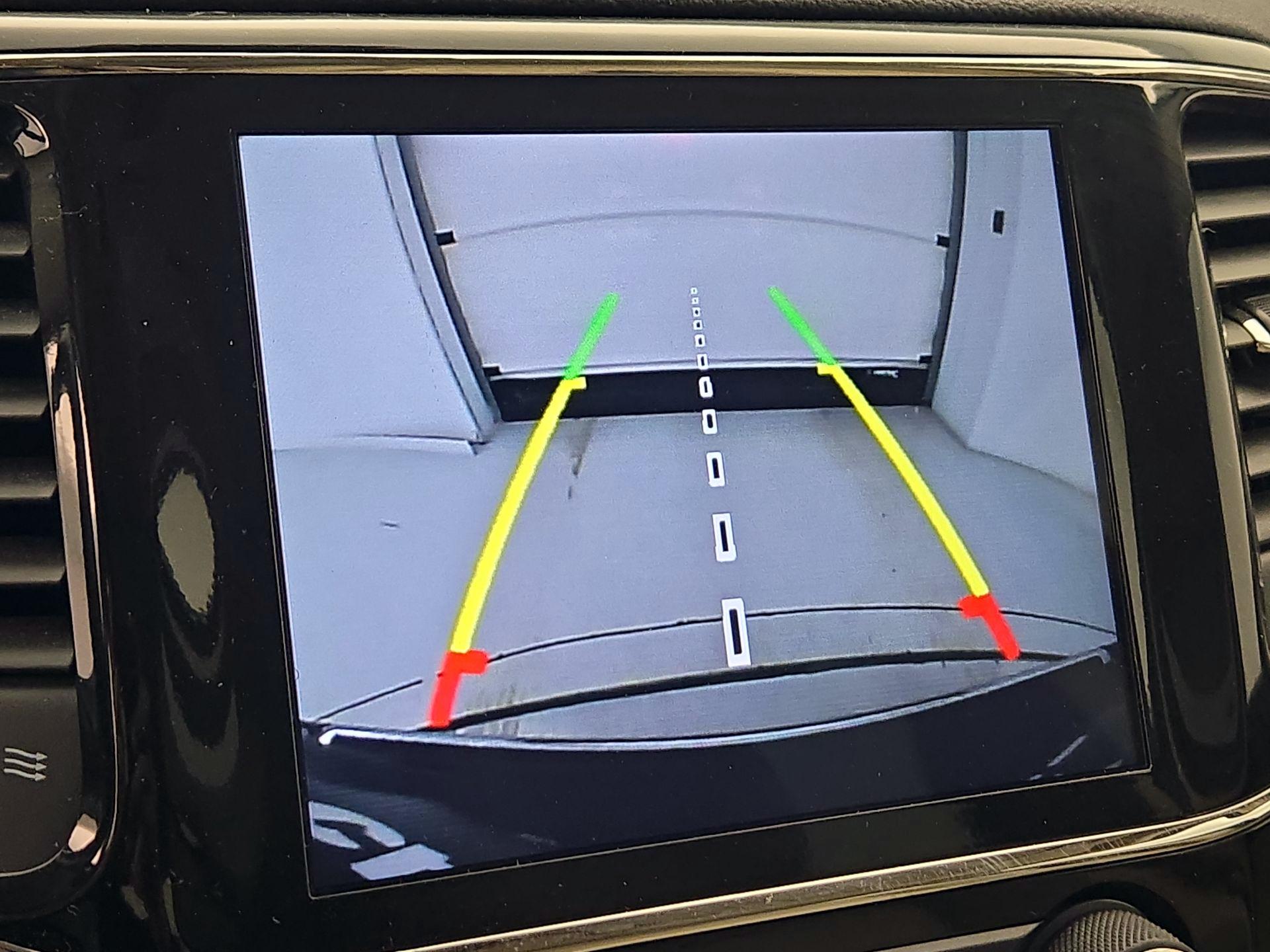 Thumbnail: 2021 Jeep Grand Cherokee - 15