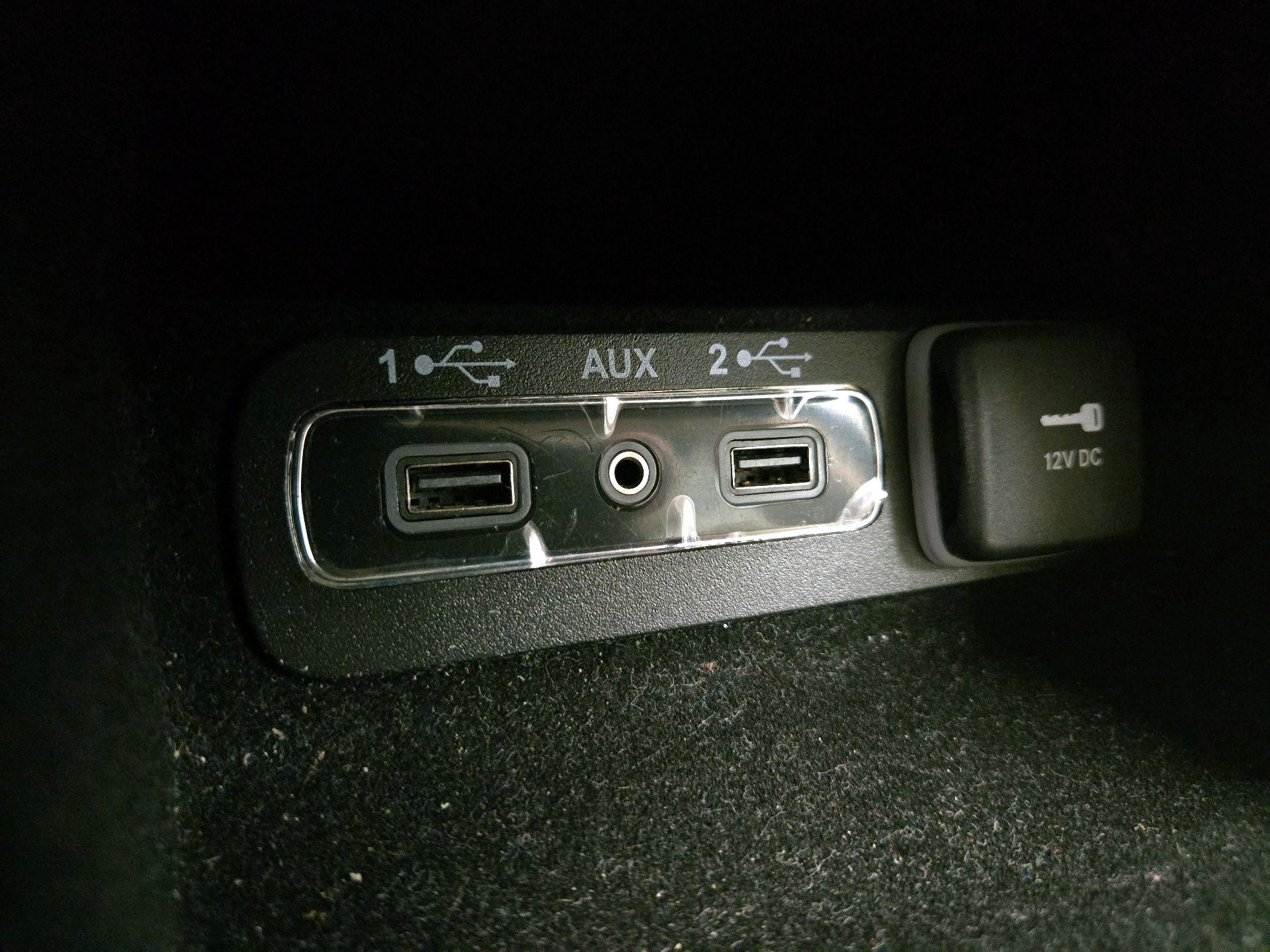 Thumbnail: 2021 Jeep Grand Cherokee - 19