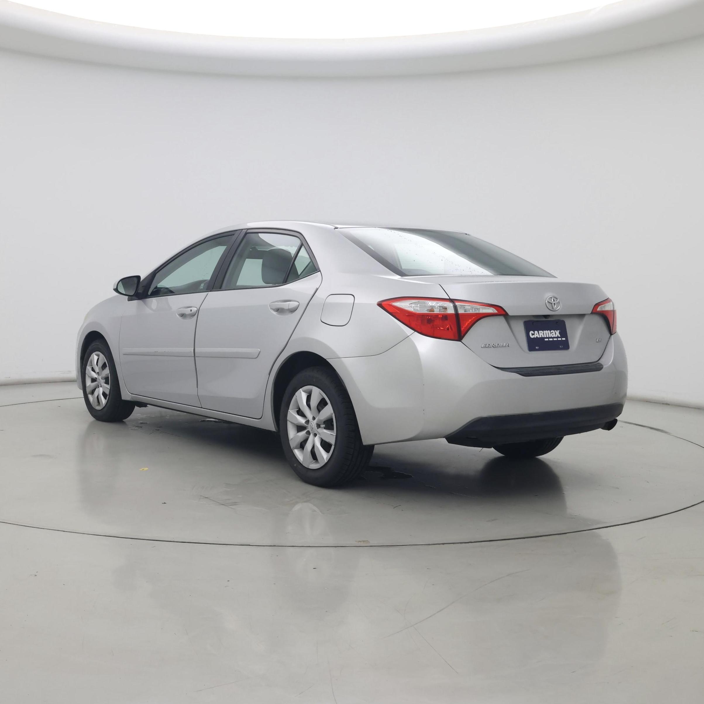 Thumbnail: 2015 Toyota Corolla - 2