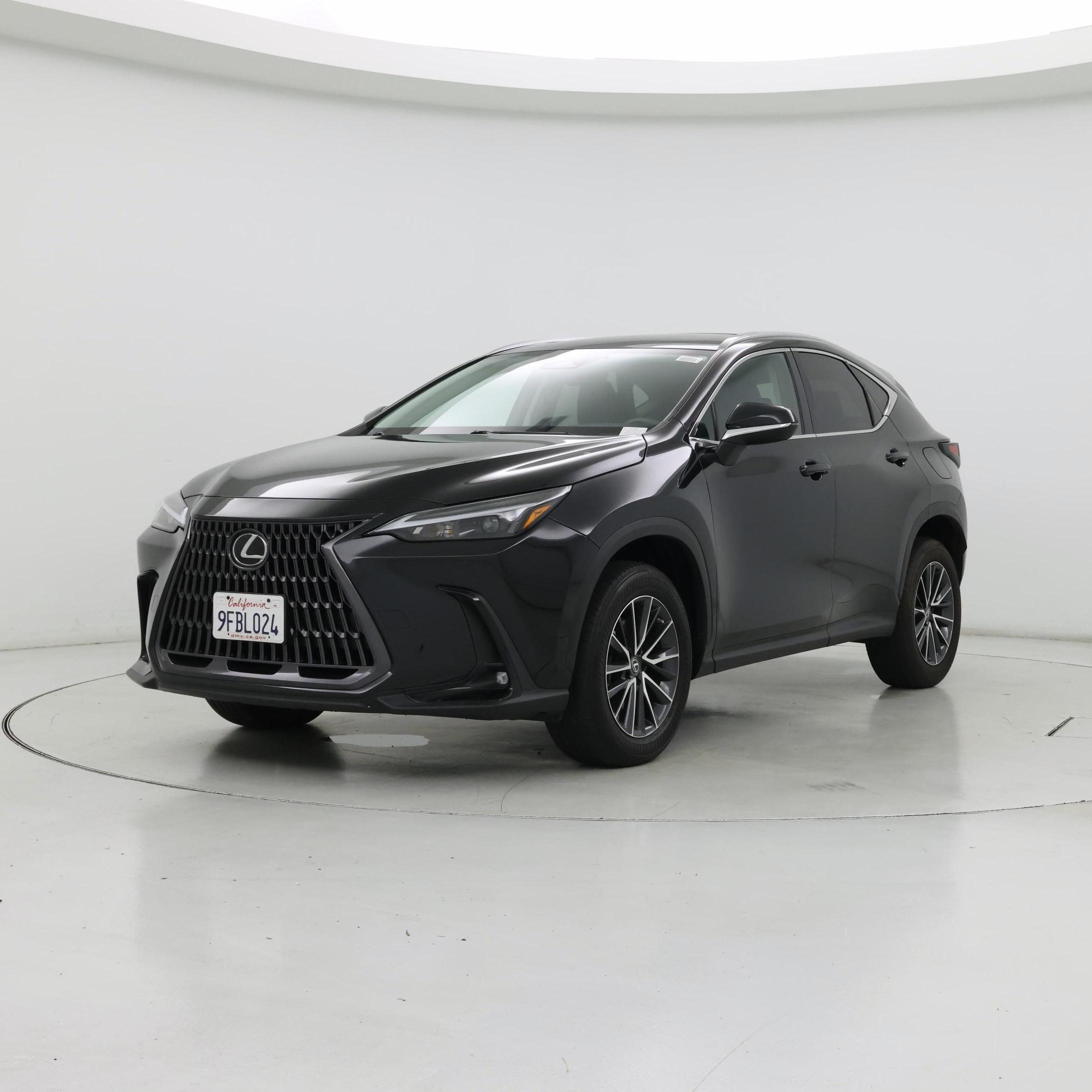 Thumbnail: 2023 Lexus NX - 4
