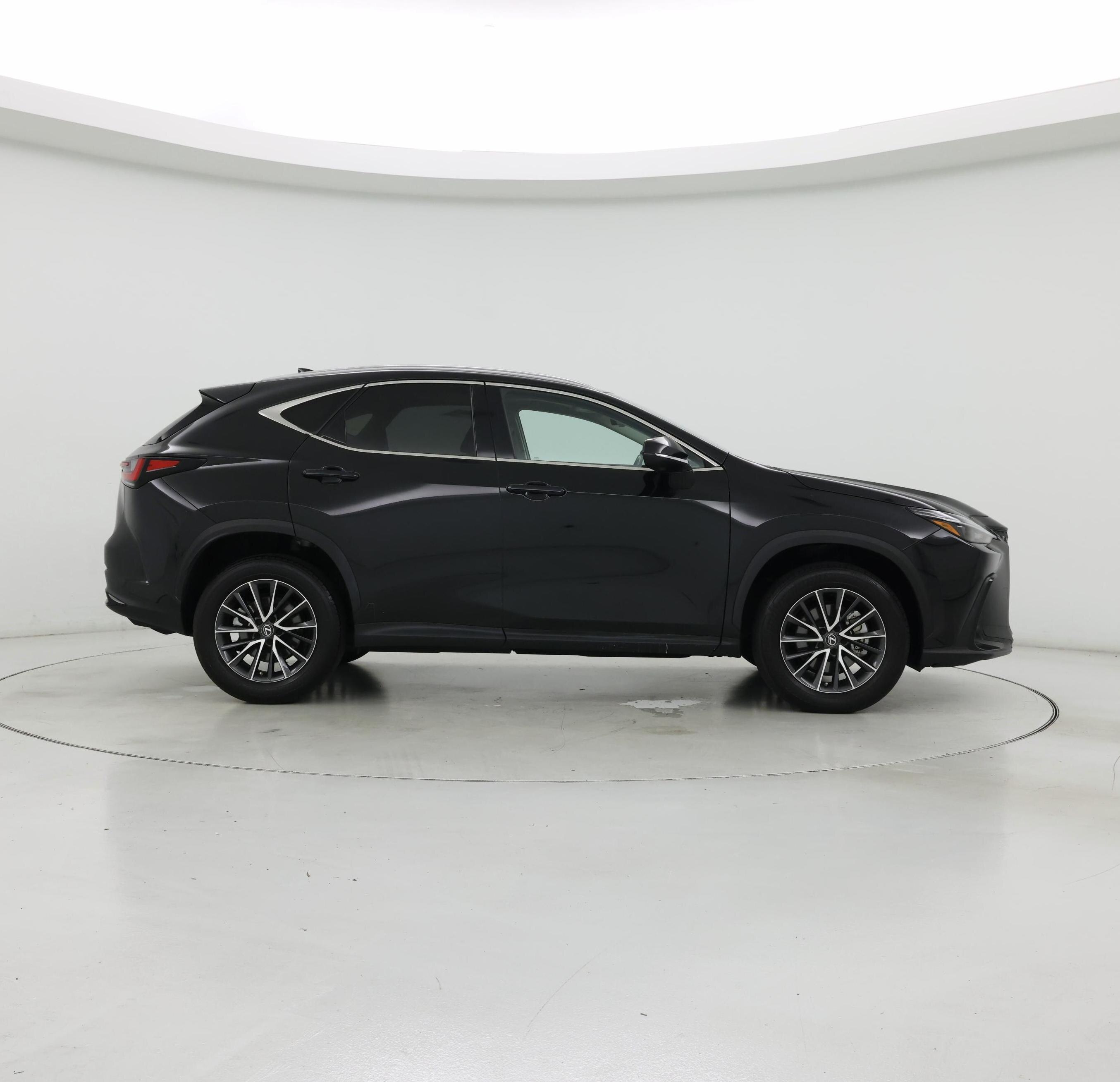 Thumbnail: 2023 Lexus NX - 7