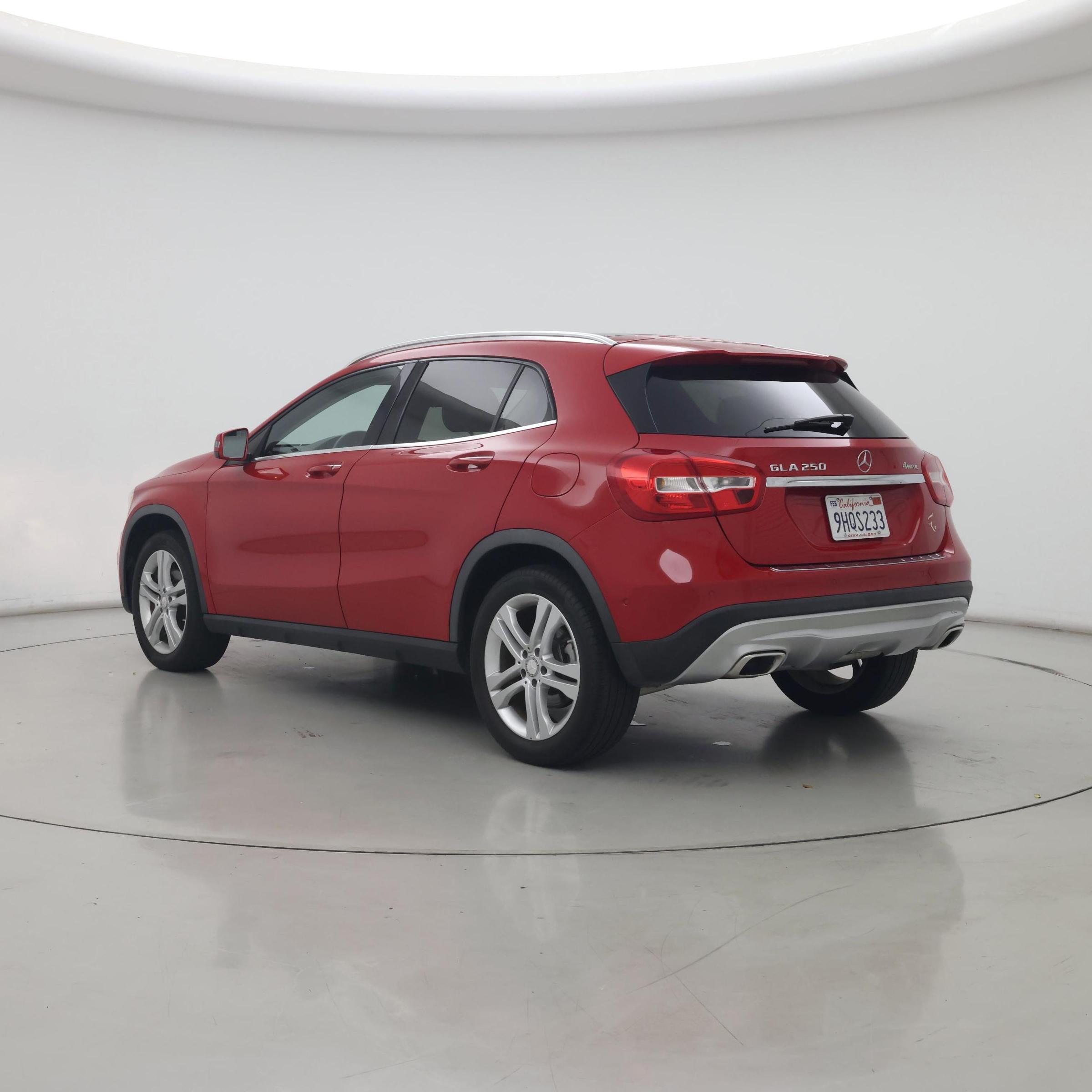 Thumbnail: 2015 Mercedes-Benz GLA - 2