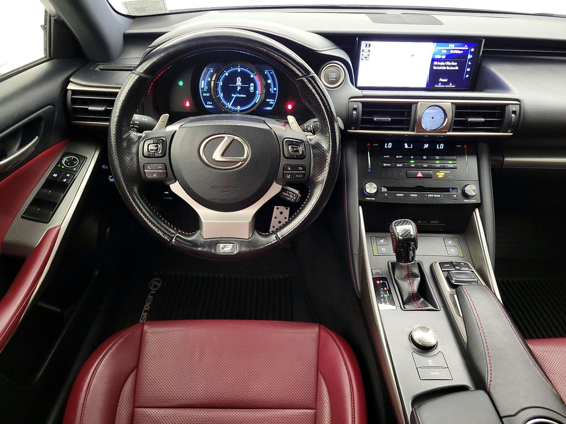 Thumbnail: 2017 Lexus IS - 10