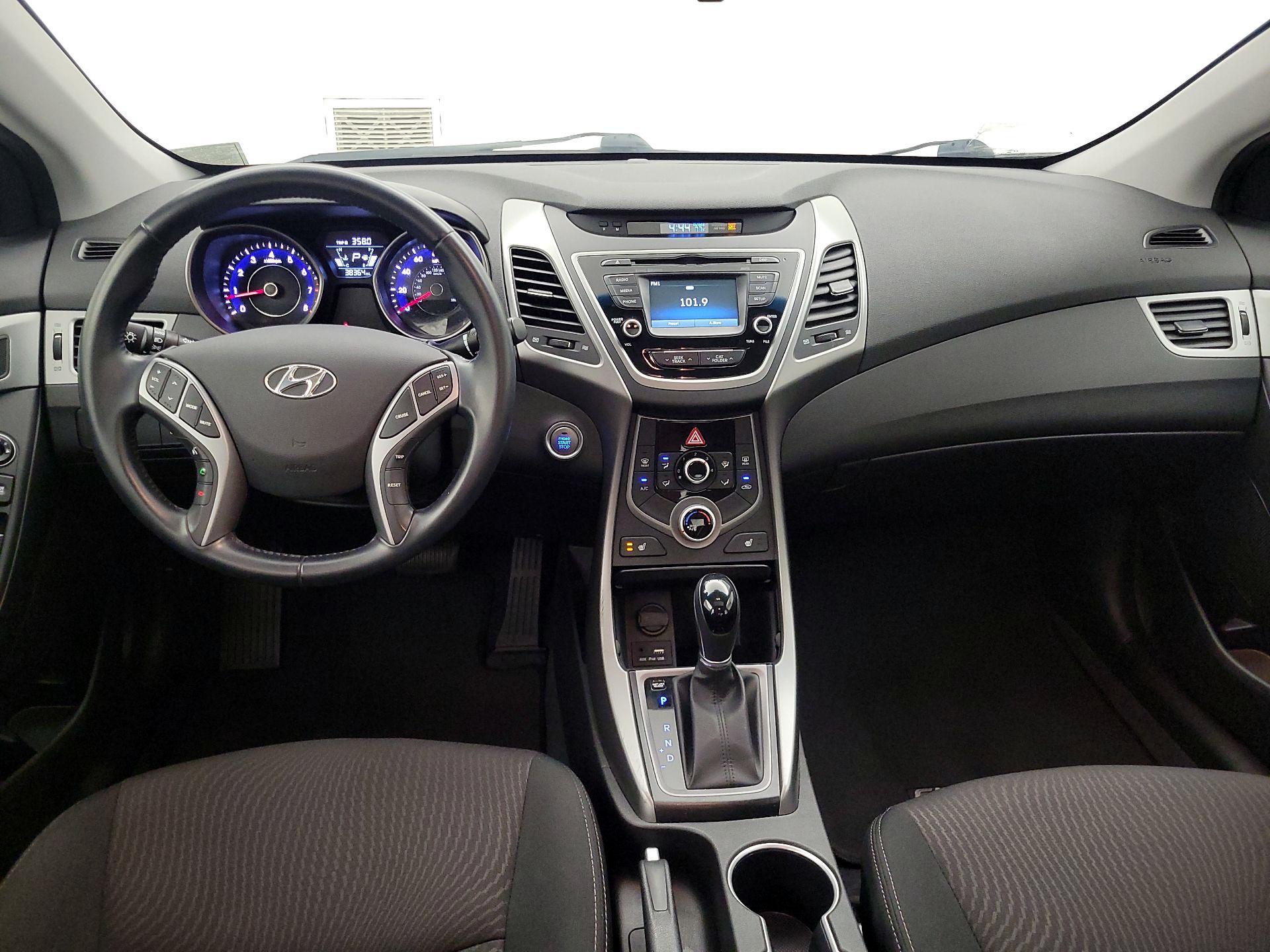 Thumbnail: 2016 Hyundai Elantra - 9