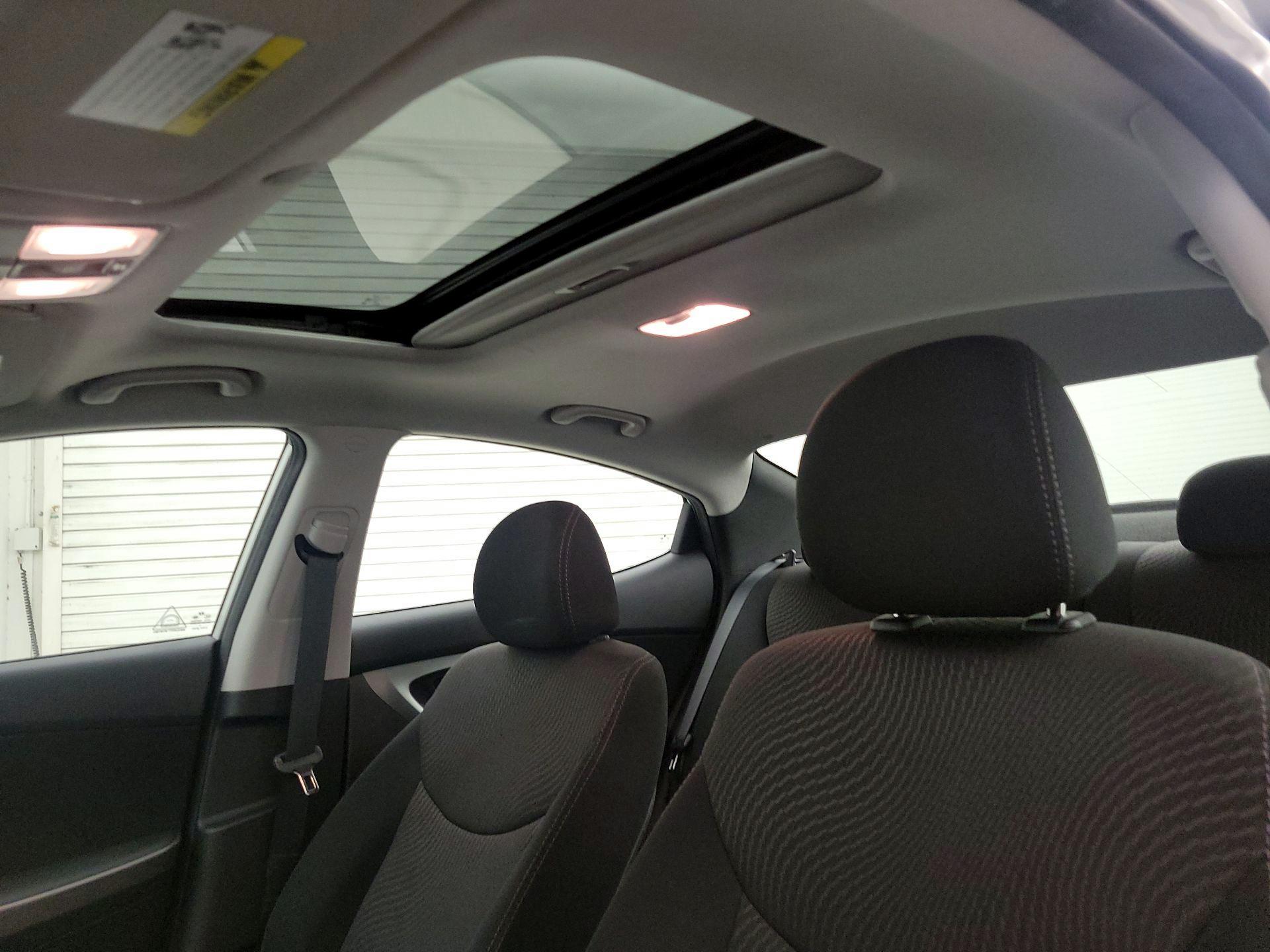 Thumbnail: 2016 Hyundai Elantra - 19