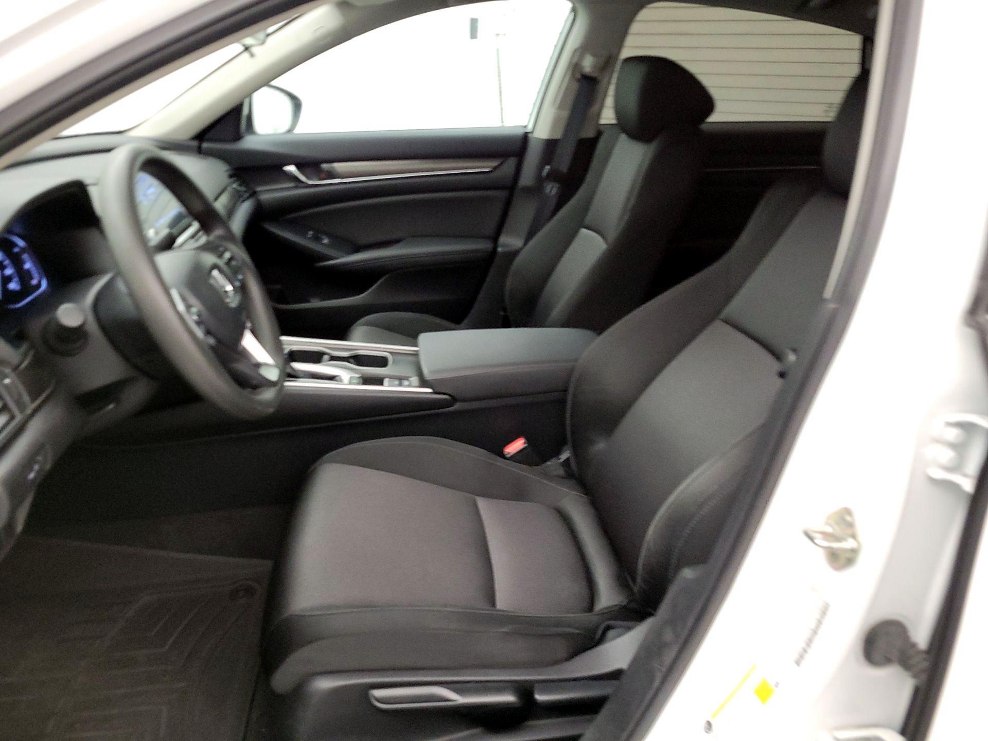 Thumbnail: 2019 Honda Accord - 11