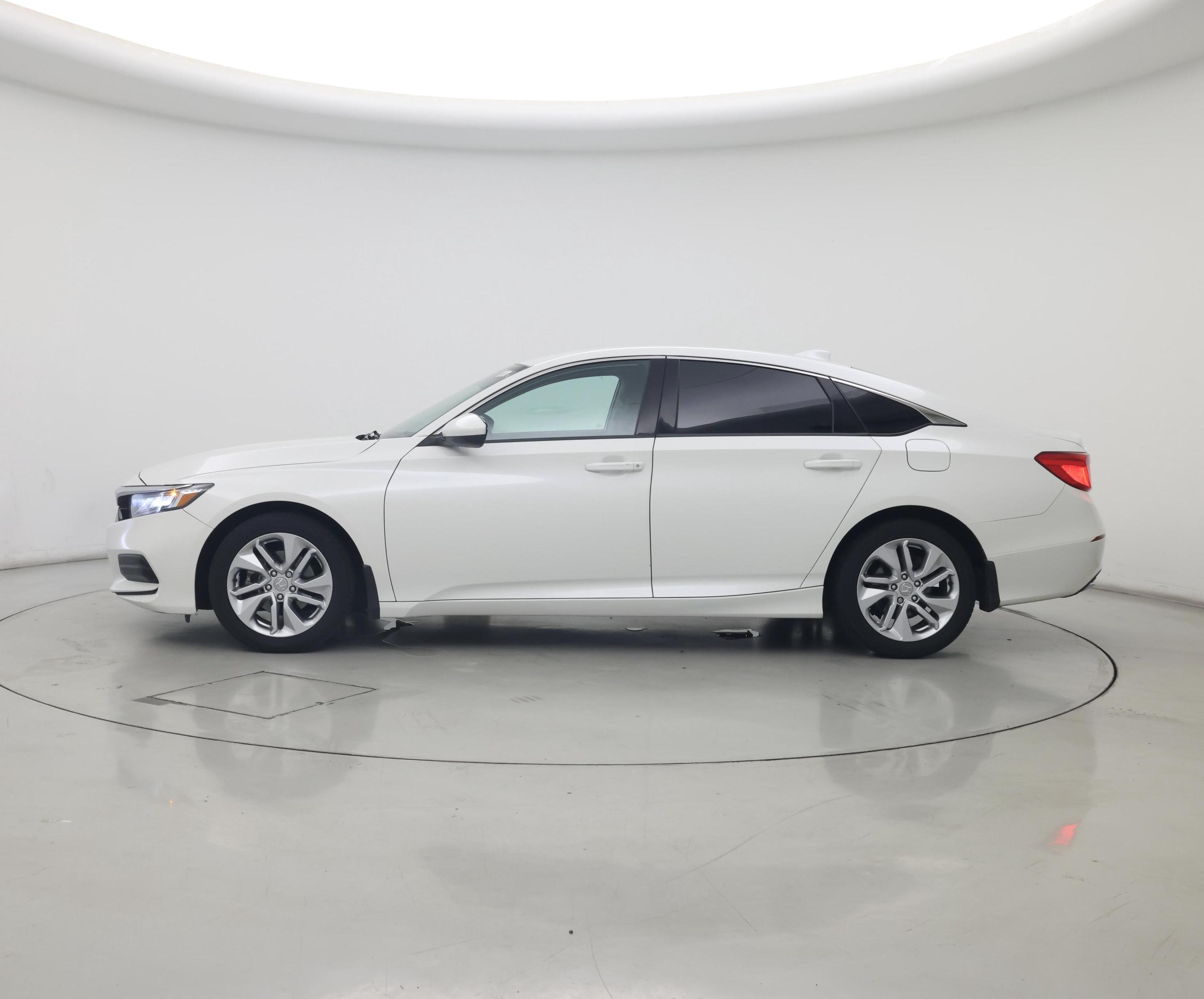Thumbnail: 2019 Honda Accord - 3
