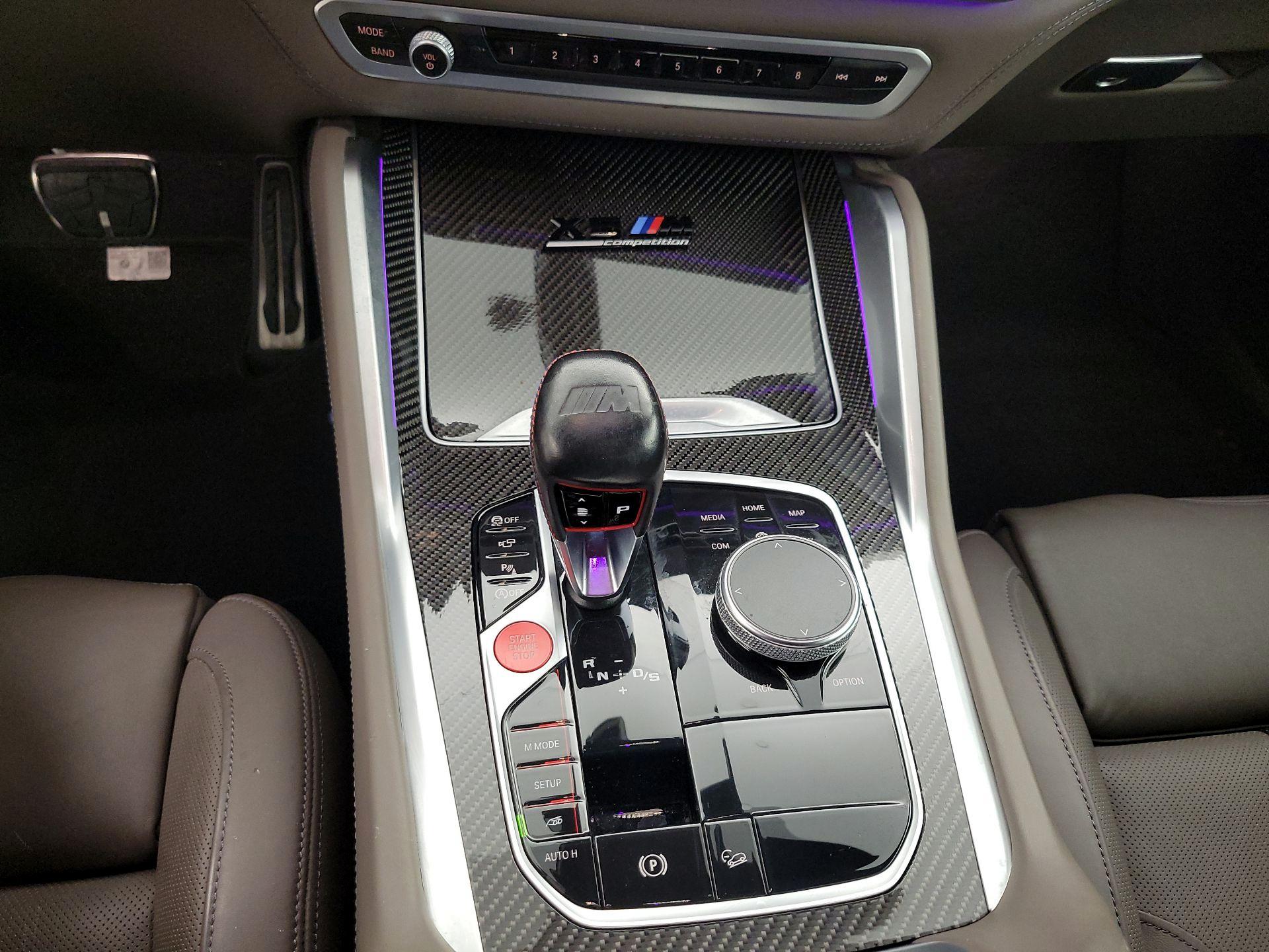 Thumbnail: 2022 BMW X6 - 18