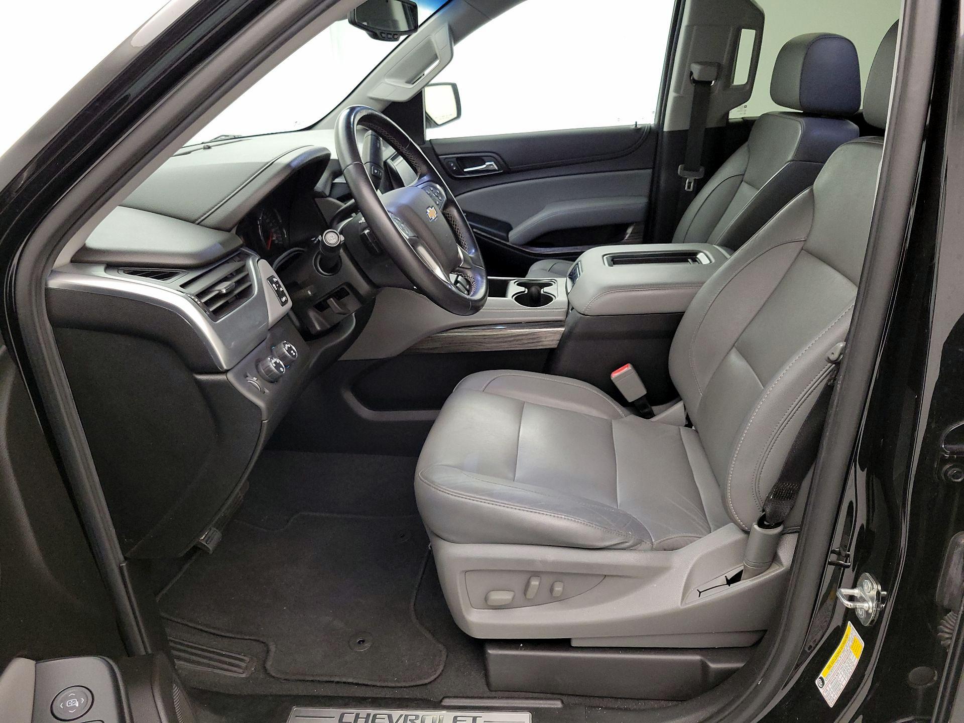 Thumbnail: 2019 Chevrolet Suburban - 11