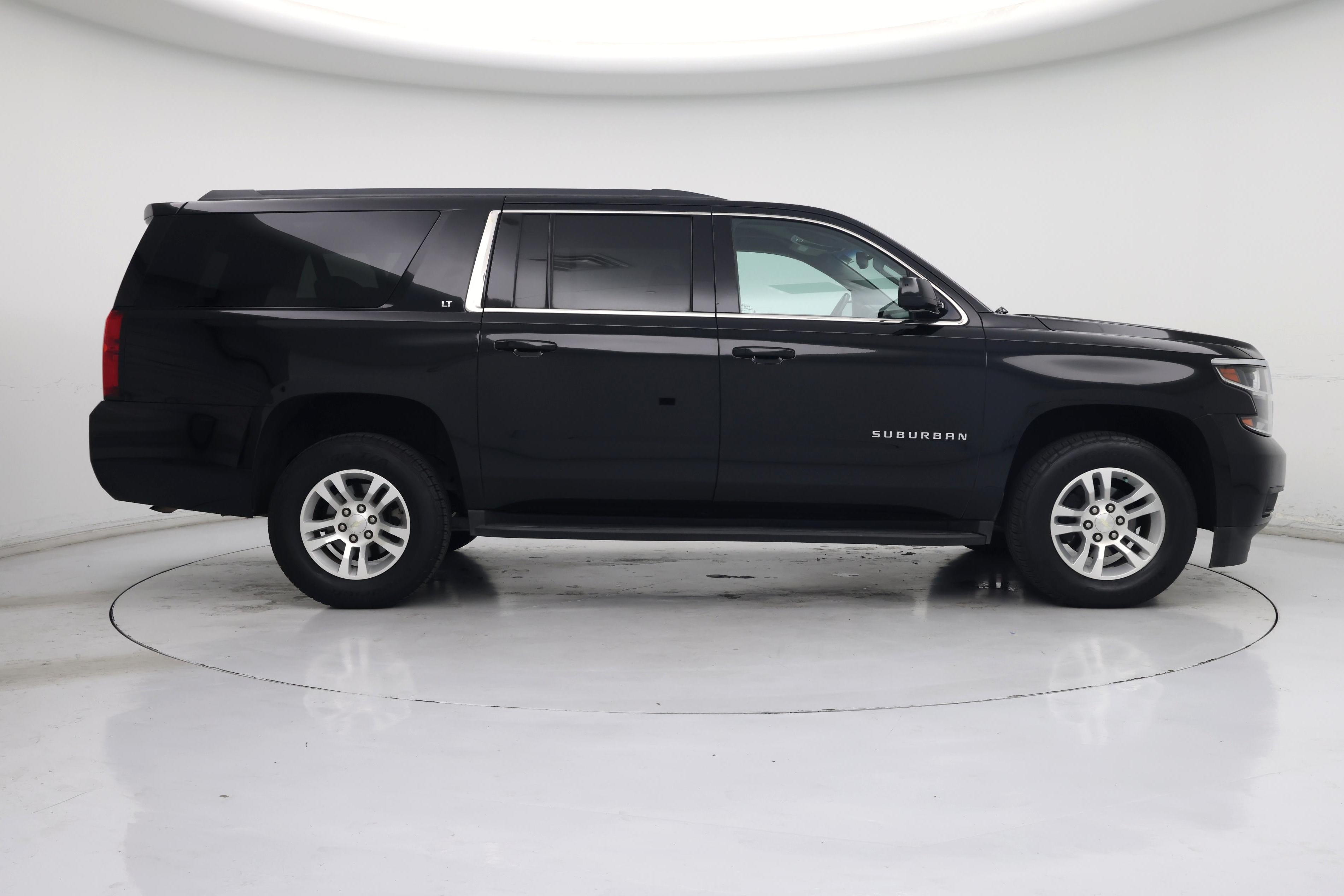 Thumbnail: 2019 Chevrolet Suburban - 7