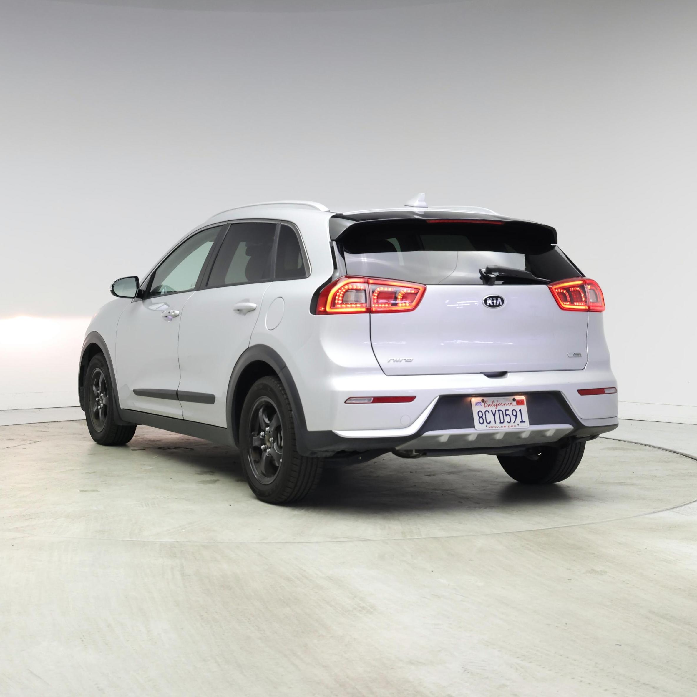 Thumbnail: 2018 Kia Niro - 2