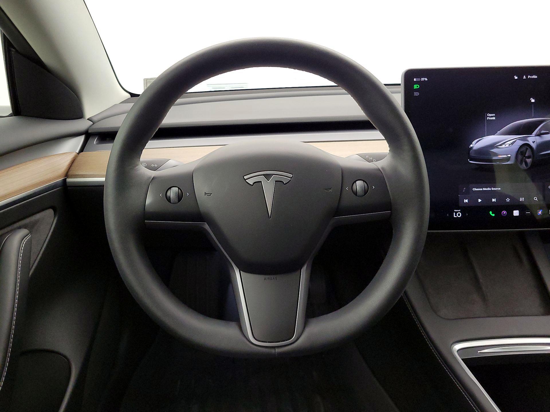 Thumbnail: 2022 Tesla Model 3 - 10