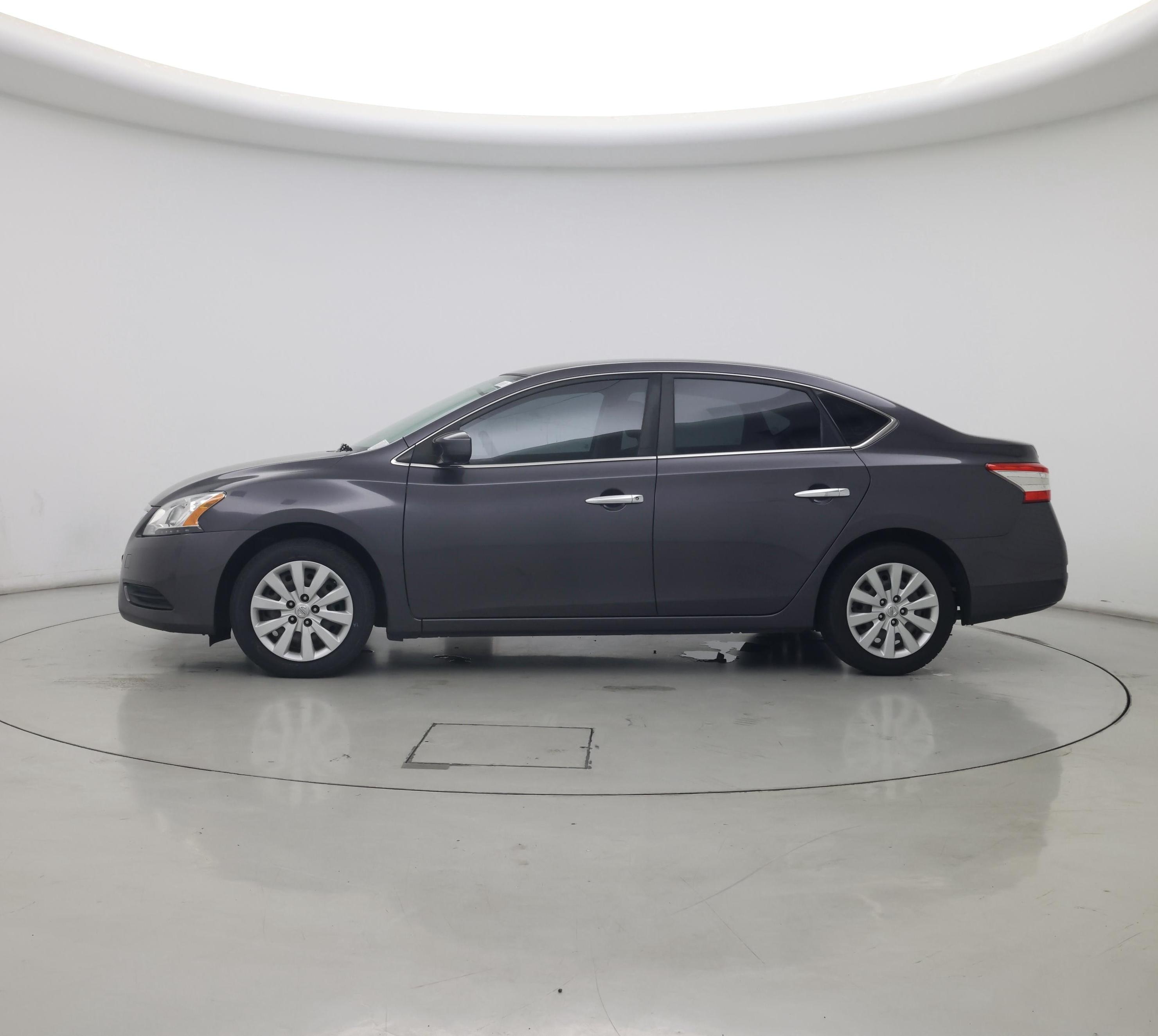 Thumbnail: 2014 Nissan Sentra - 3