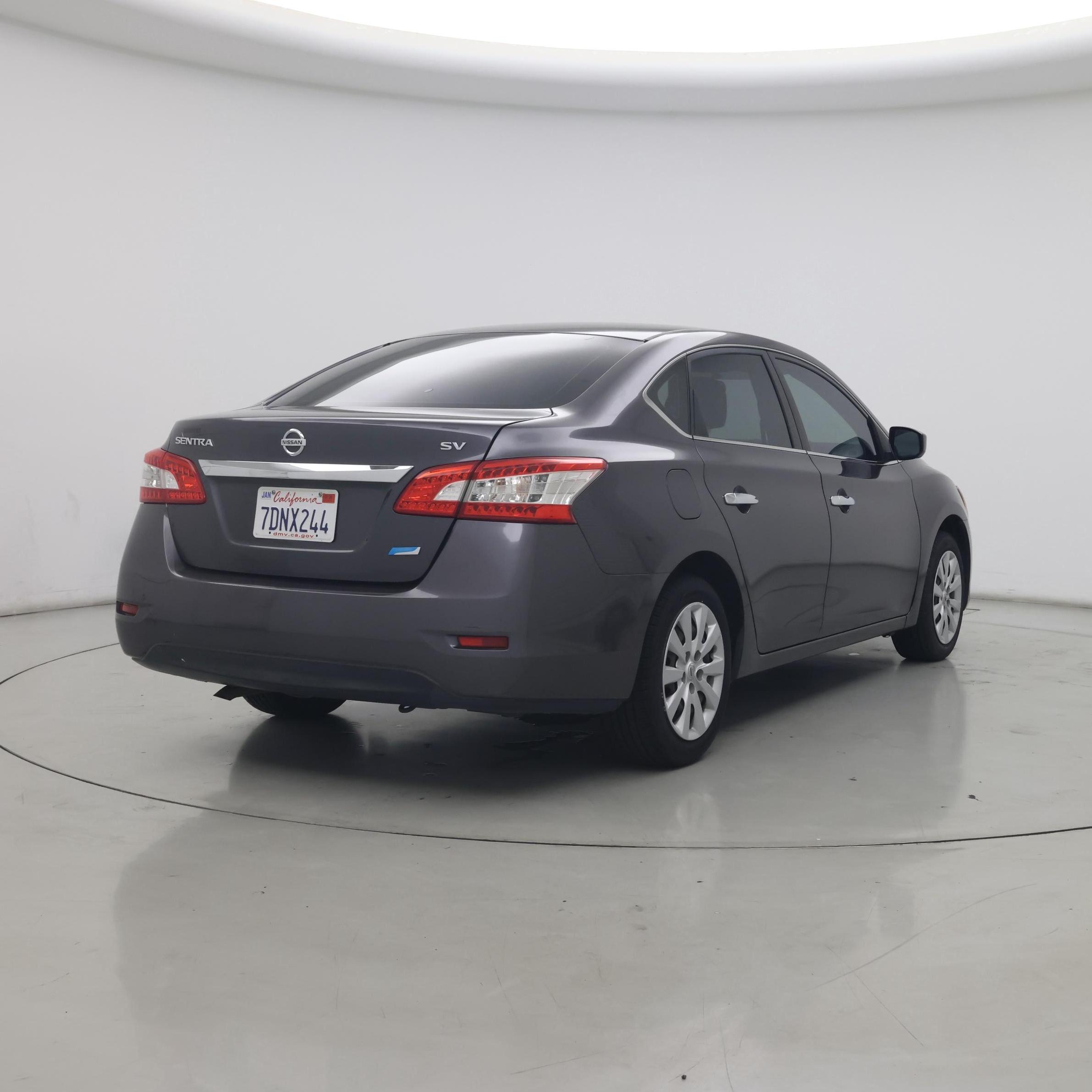 Thumbnail: 2014 Nissan Sentra - 8