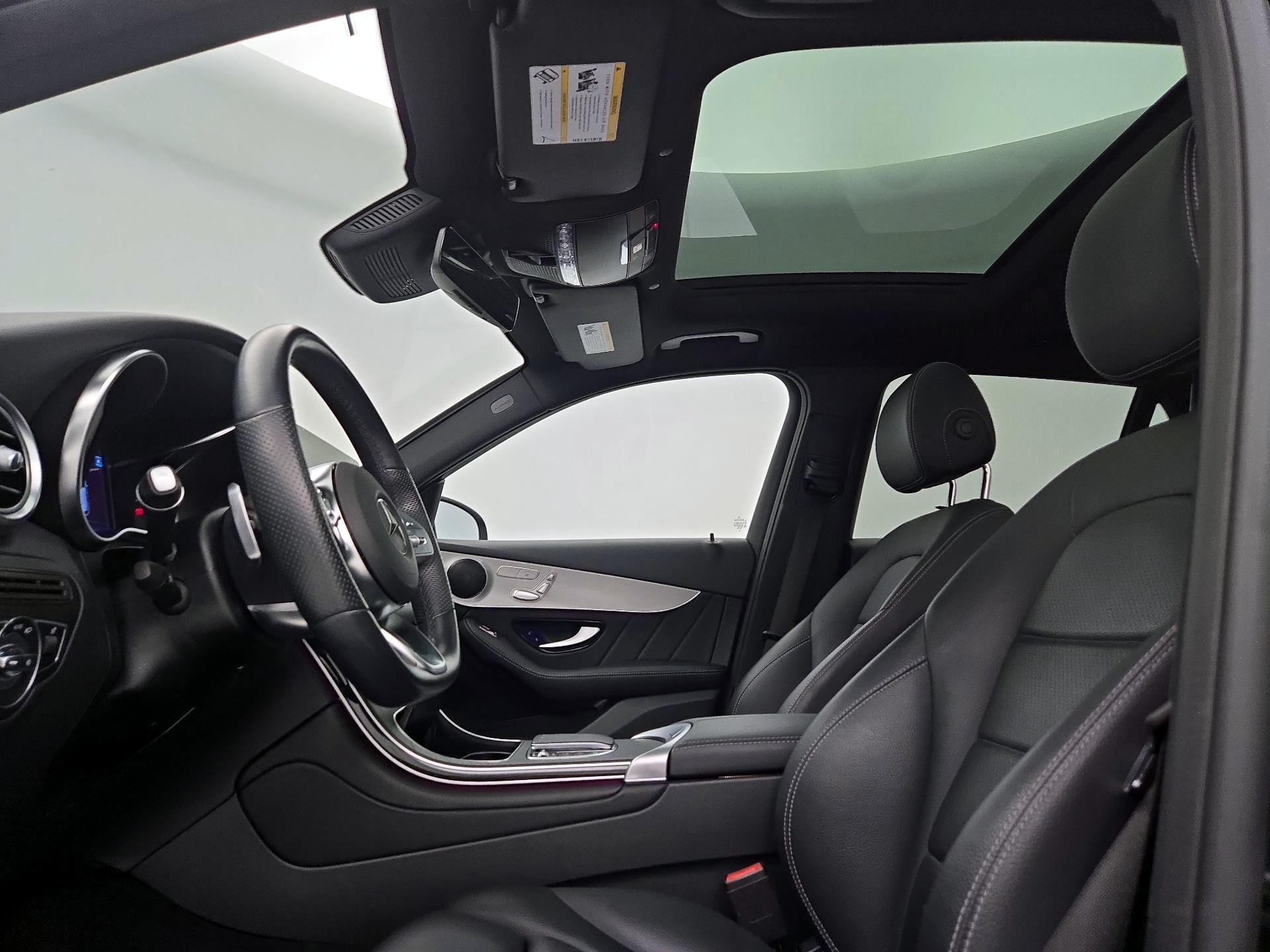 Thumbnail: 2022 Mercedes-Benz GLC - 19