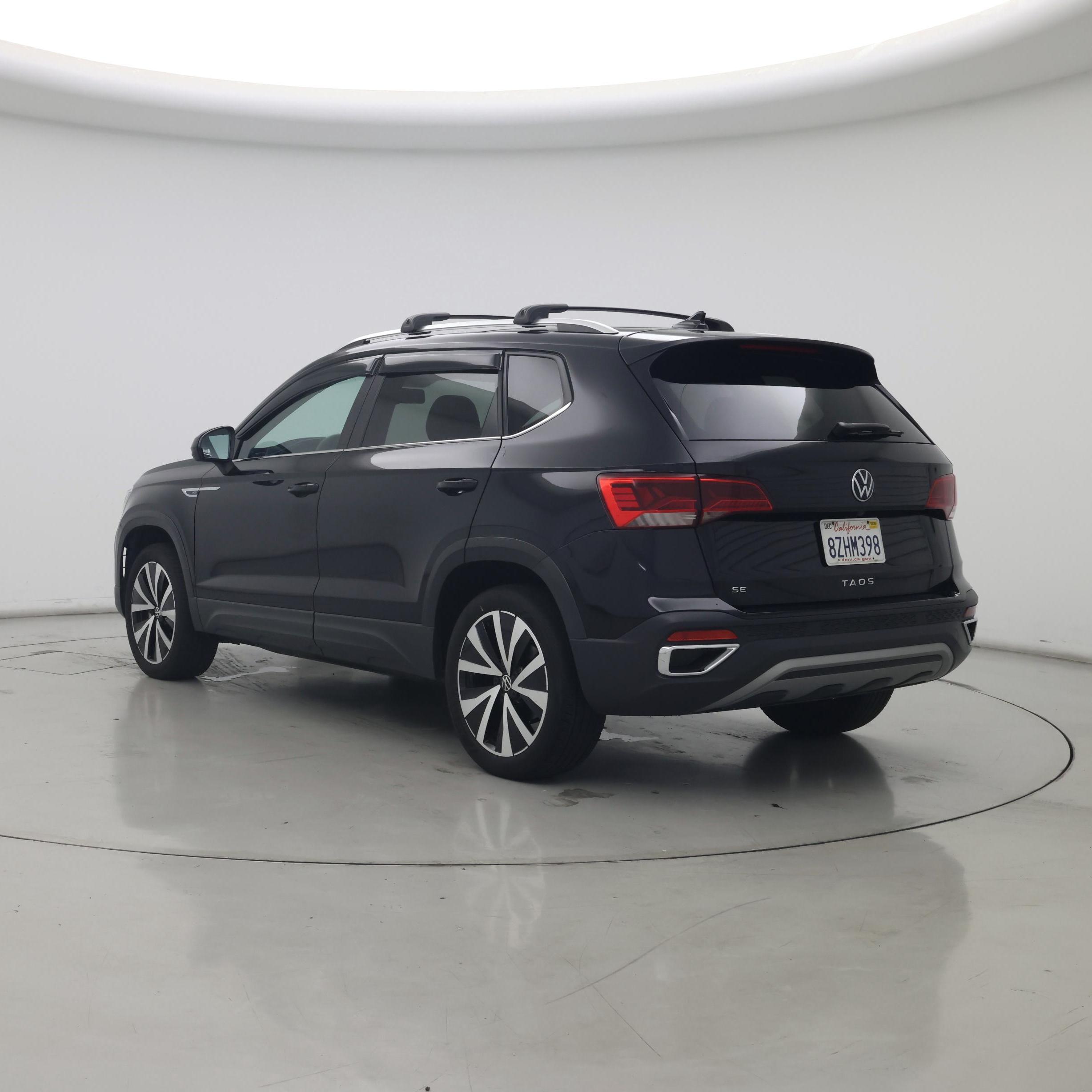 Thumbnail: 2022 Volkswagen Taos - 2