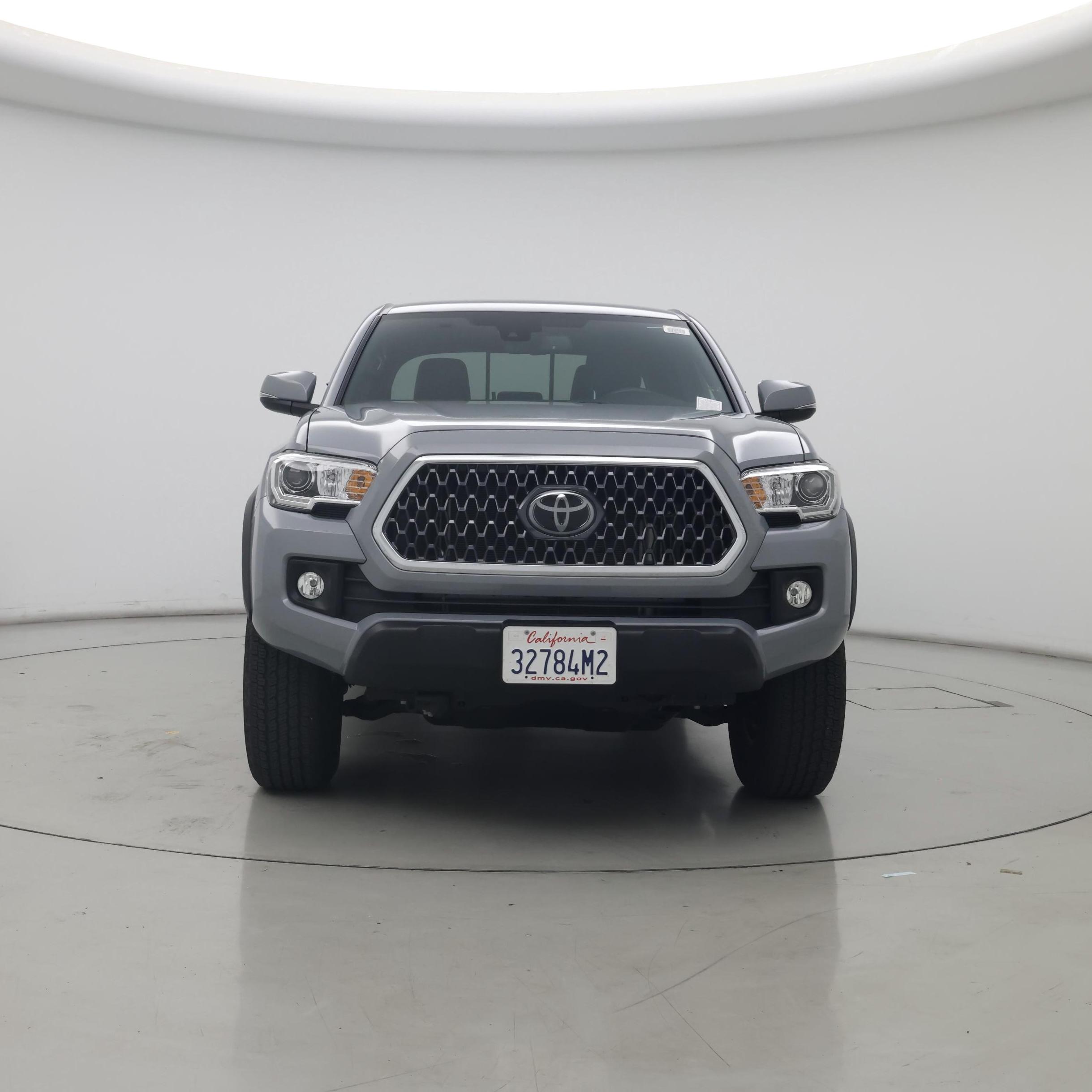 Thumbnail: 2018 Toyota Tacoma - 5